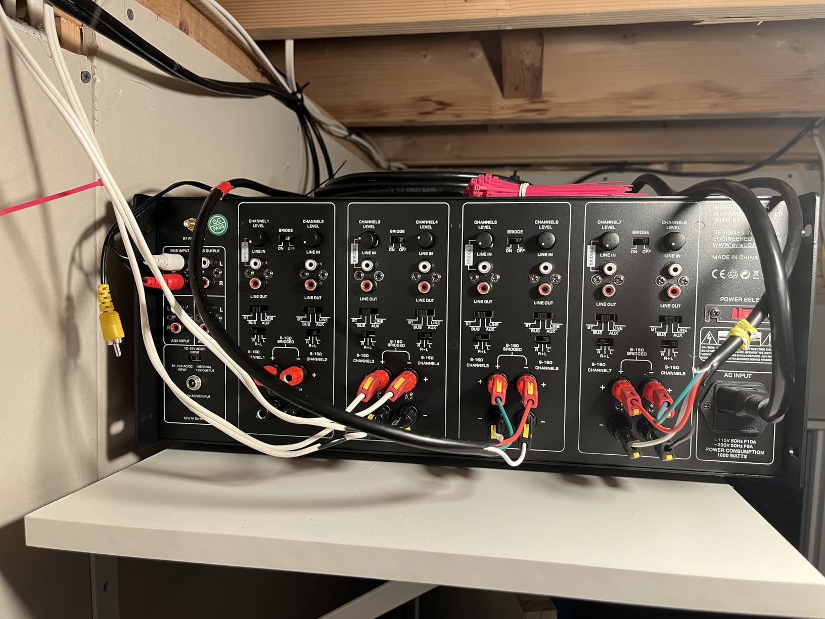 Pyle 4 Multi-Zone Stereo Amplifier - 19” Rack Mount, Powerful 8000 Watts with Speaker Selector Volume Control & LED Audio Level Display, 4-Ch. Bridgeable Switches - PT8000CH customer photo 1