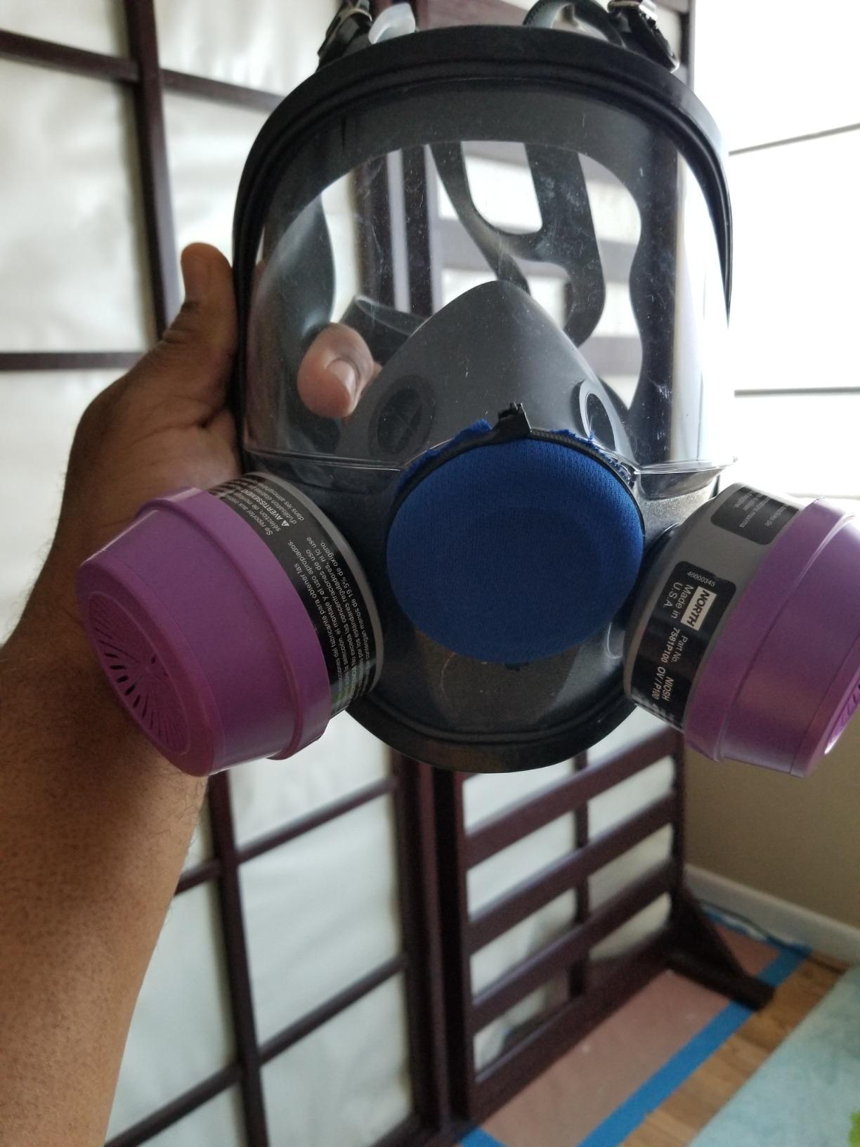 Honeywell North 5400 Series Niosh-Approved Full Facepiece Respirator, Small (54001S) customer photo 2