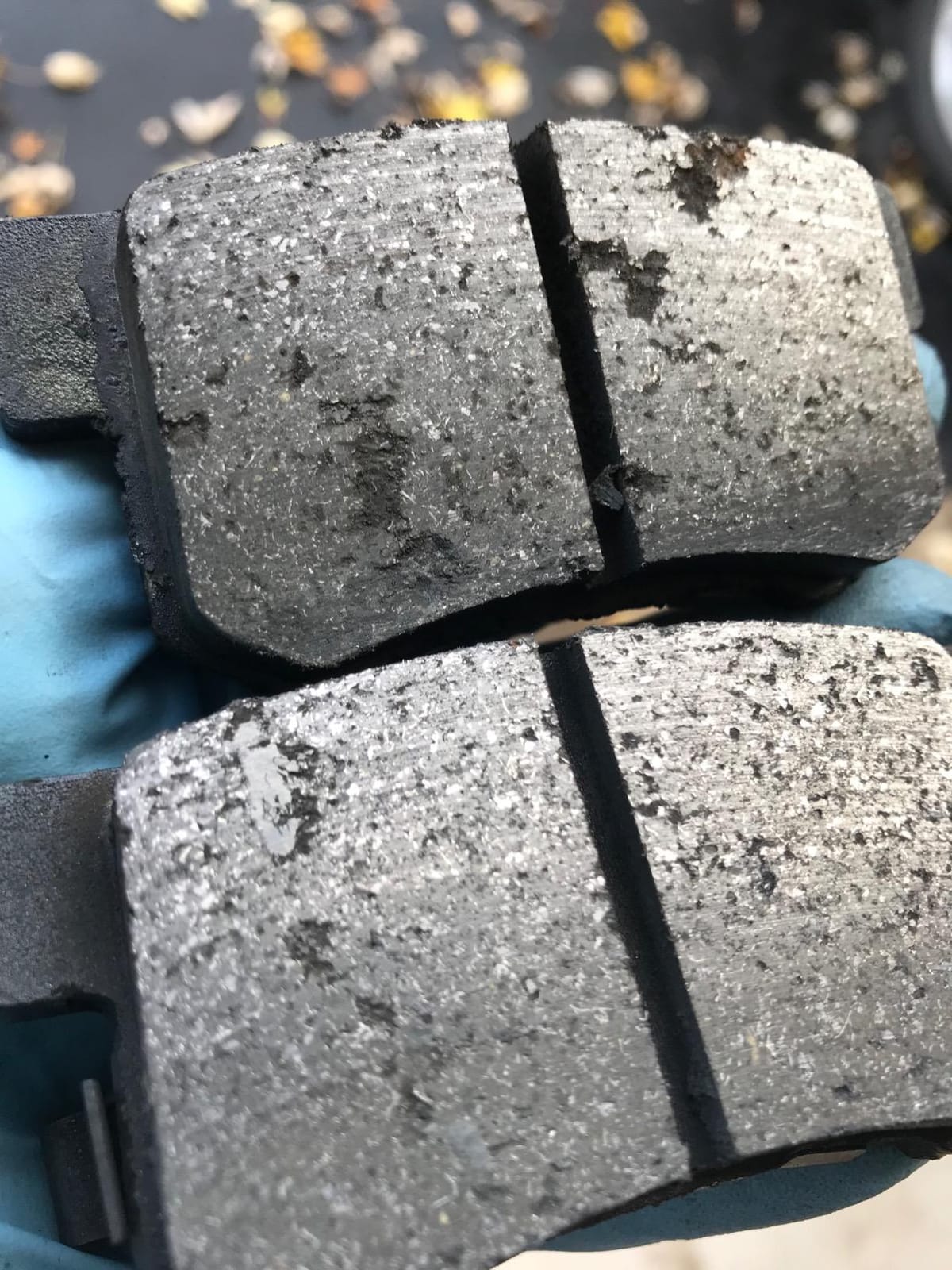 BOSCH BC1086 QuietCast Premium Ceramic Disc Brake Pad Set - Rear customer photo 1