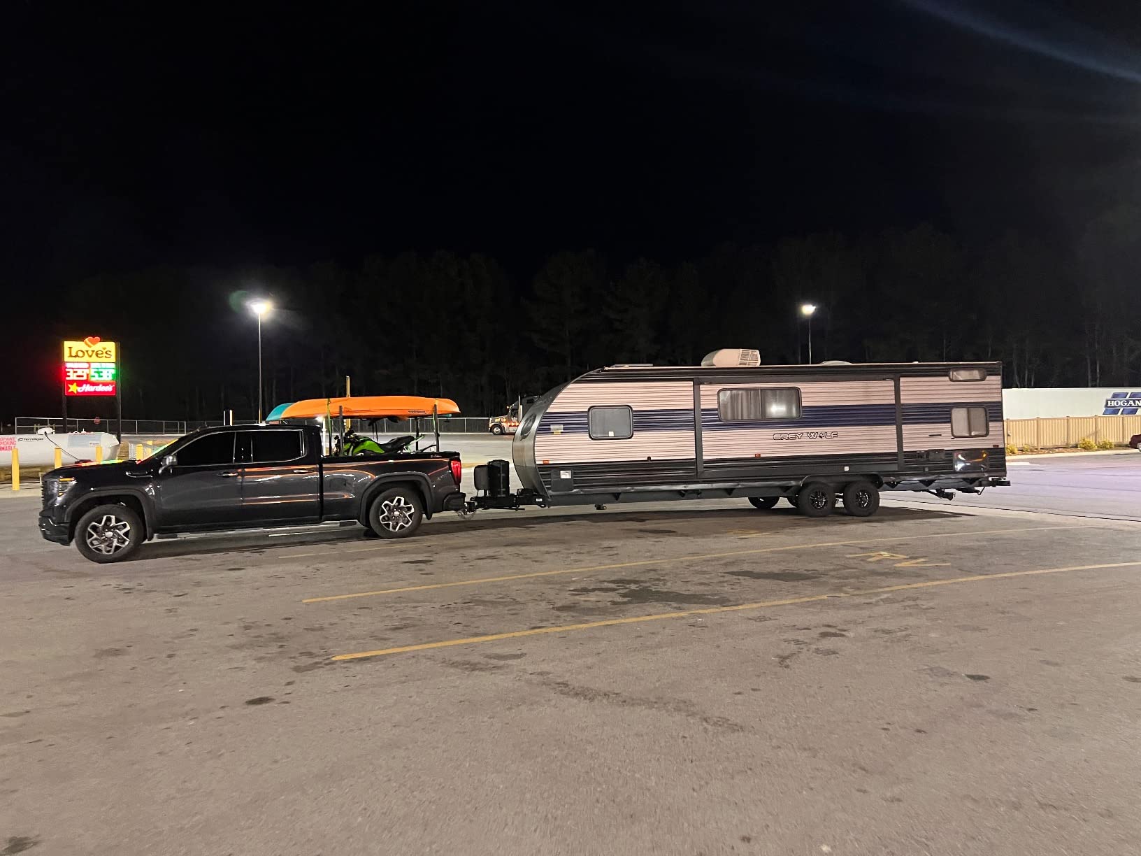 CURT 17500 TruTrack 4P Weight Distribution Hitch with Sway Control, 10K customer photo 1