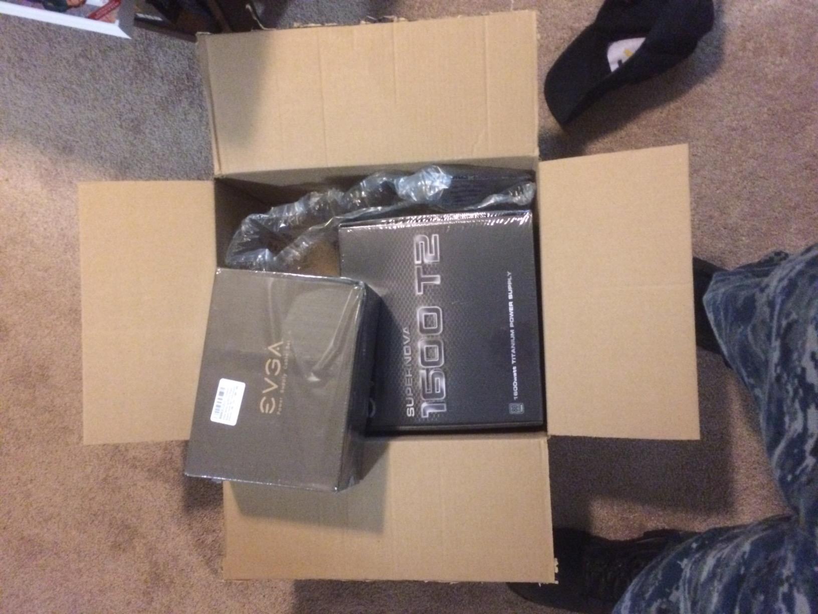 EVGA SuperNOVA 1600 T2 80+ TITANIUM, 1600W ECO Mode Fully Modular NVIDIA SLI and Crossfire Ready 10 Year Warranty Power Supply 220-T2-1600-X1 customer photo 2