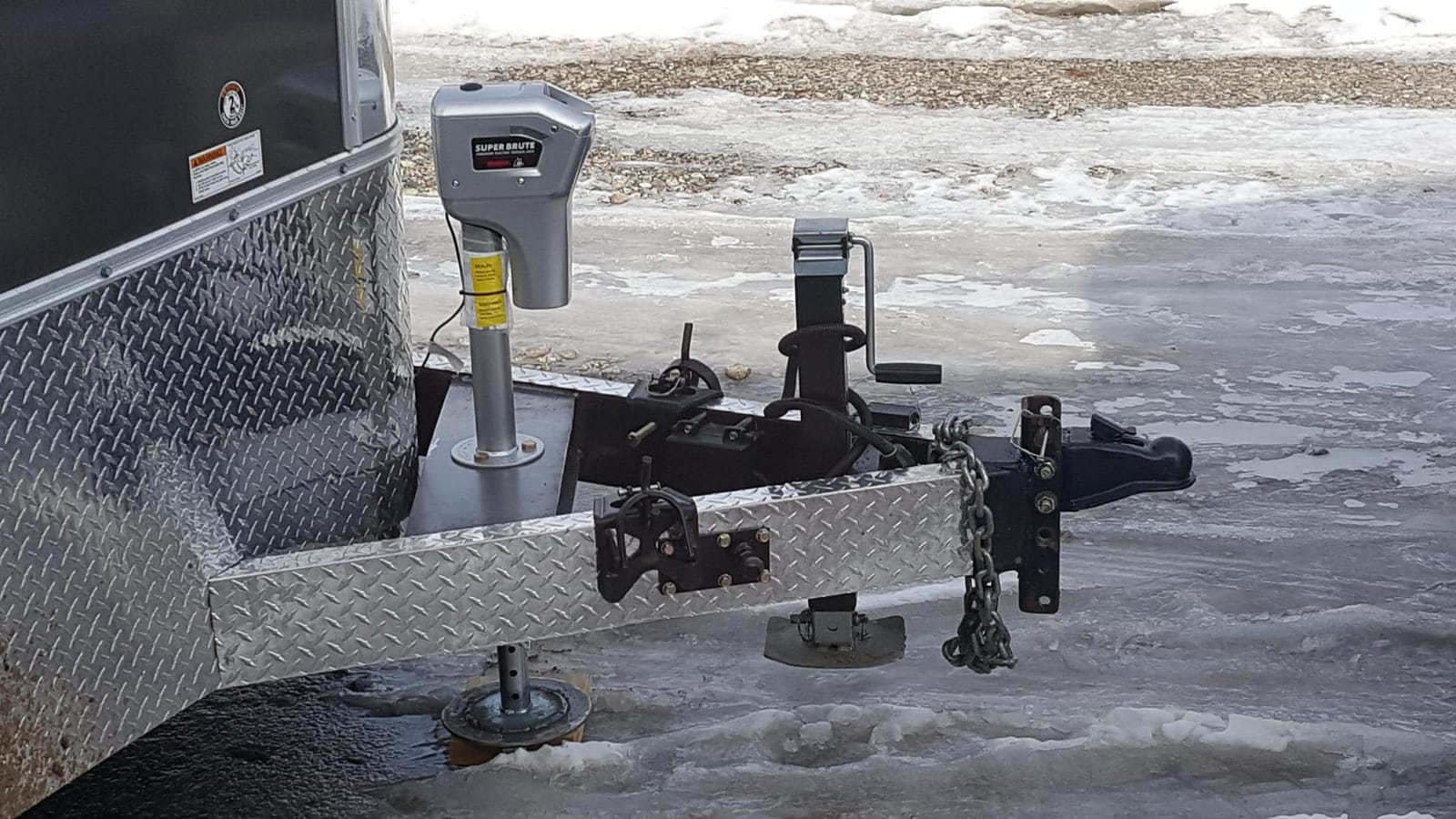 Husky Towing 82022 Super Brute Electric Trailer Tongue Jack, 5000 lb Capacity, 18 Inch Travel, with Remote and 3 LED Lights, Bright Silver customer photo 2