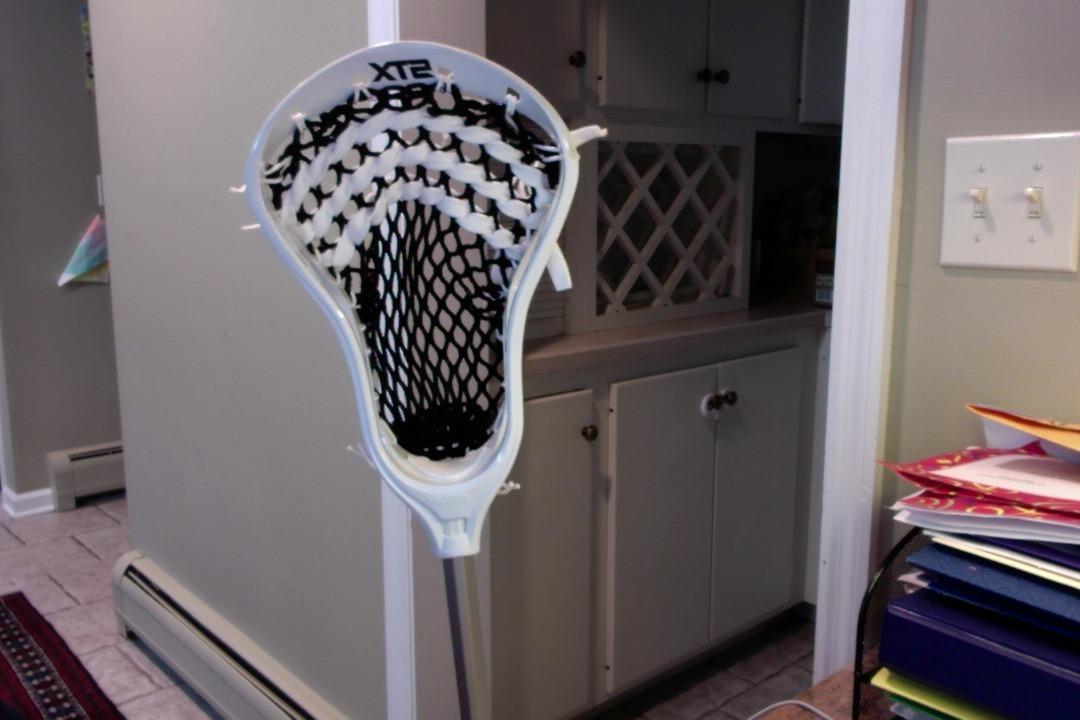 STX Lacrosse Stallion 50 Youth Lacrosse Complete Stick, Platinum/White, 39