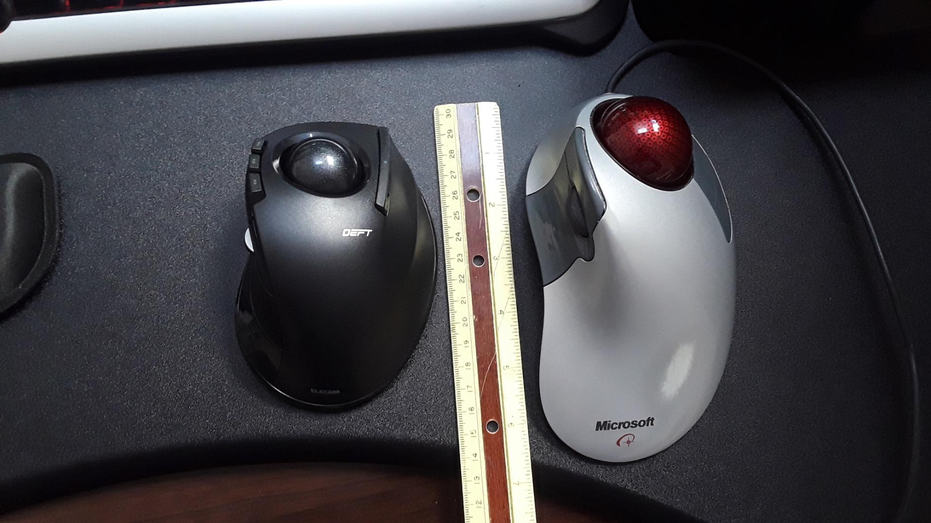 ELECOM Deft Trackball Mouse Wireless, Ergonomic M-DT2DRBK customer photo 2