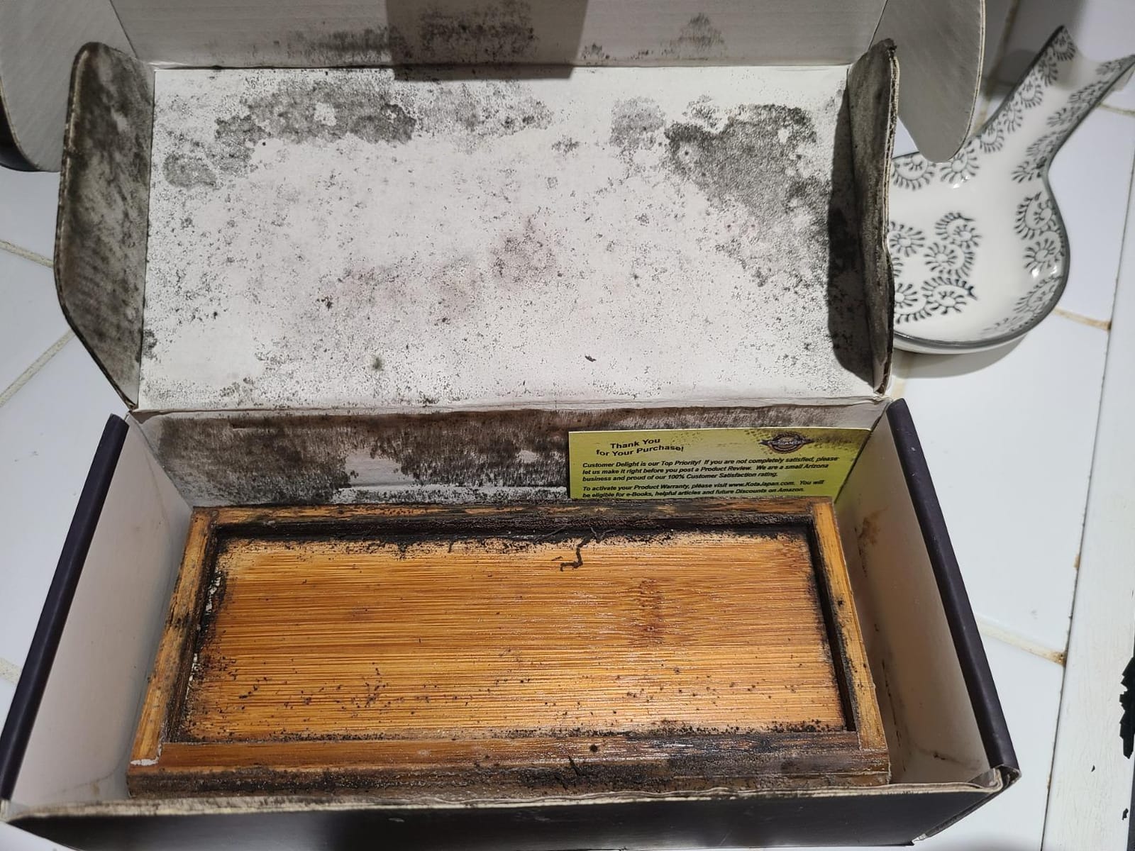 Kota Japan 1000-grit Coarse Side and 6000-grit Polishing Side Knife Sharpening Whetstone with Bamboo Base and Blade Guide customer photo 1