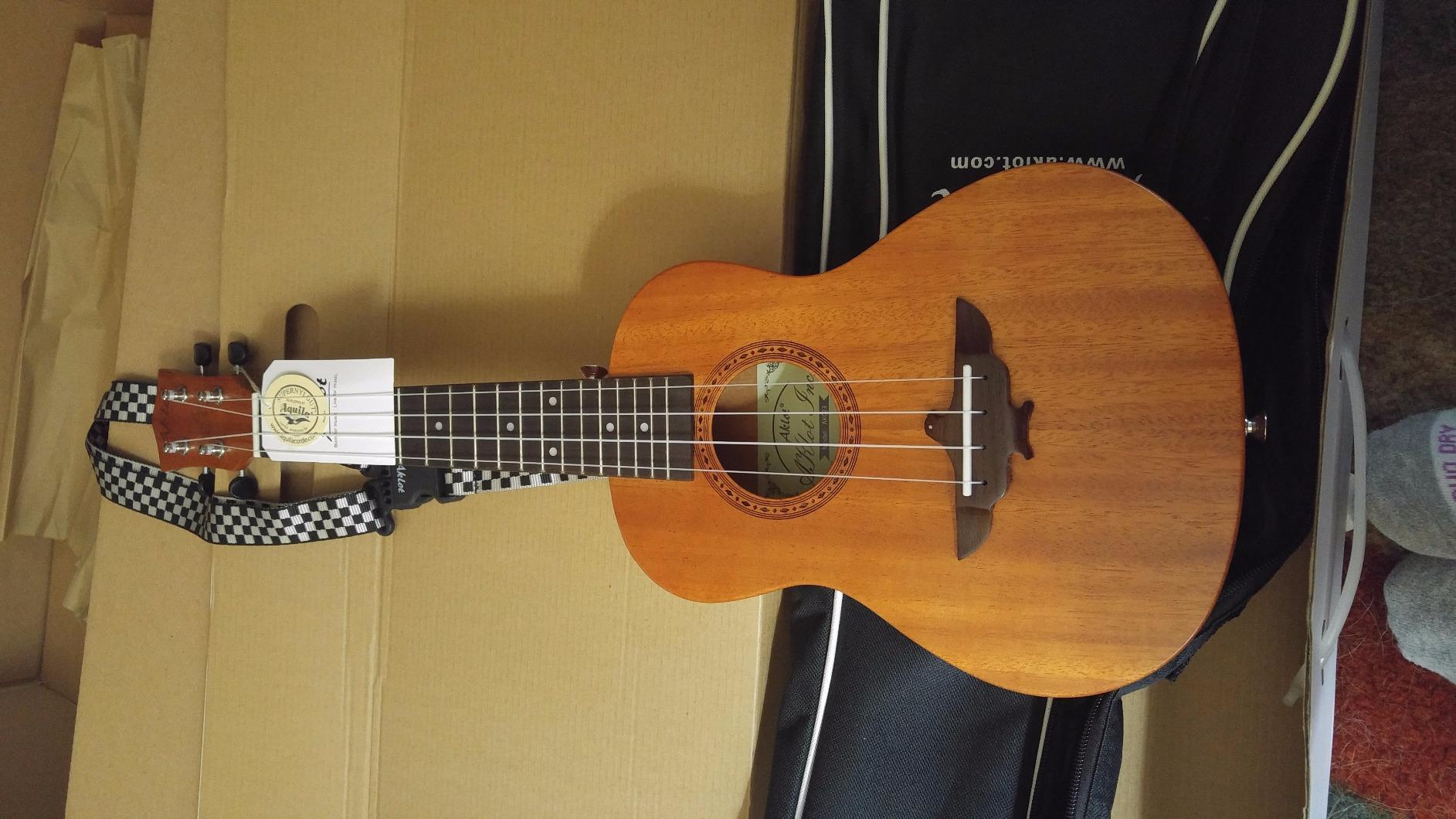 Ukulele, AKLOT Concert Ukelele Solid Mahogany 23 inch for Professional Beginners Adults Kit with Free Online Lesson and Uke Accessories customer photo 1