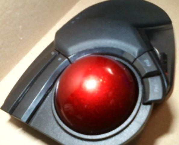 ELECOM Huge Trackball Mouse, 2.4GHz Wireless, Index Finger Control customer photo 1