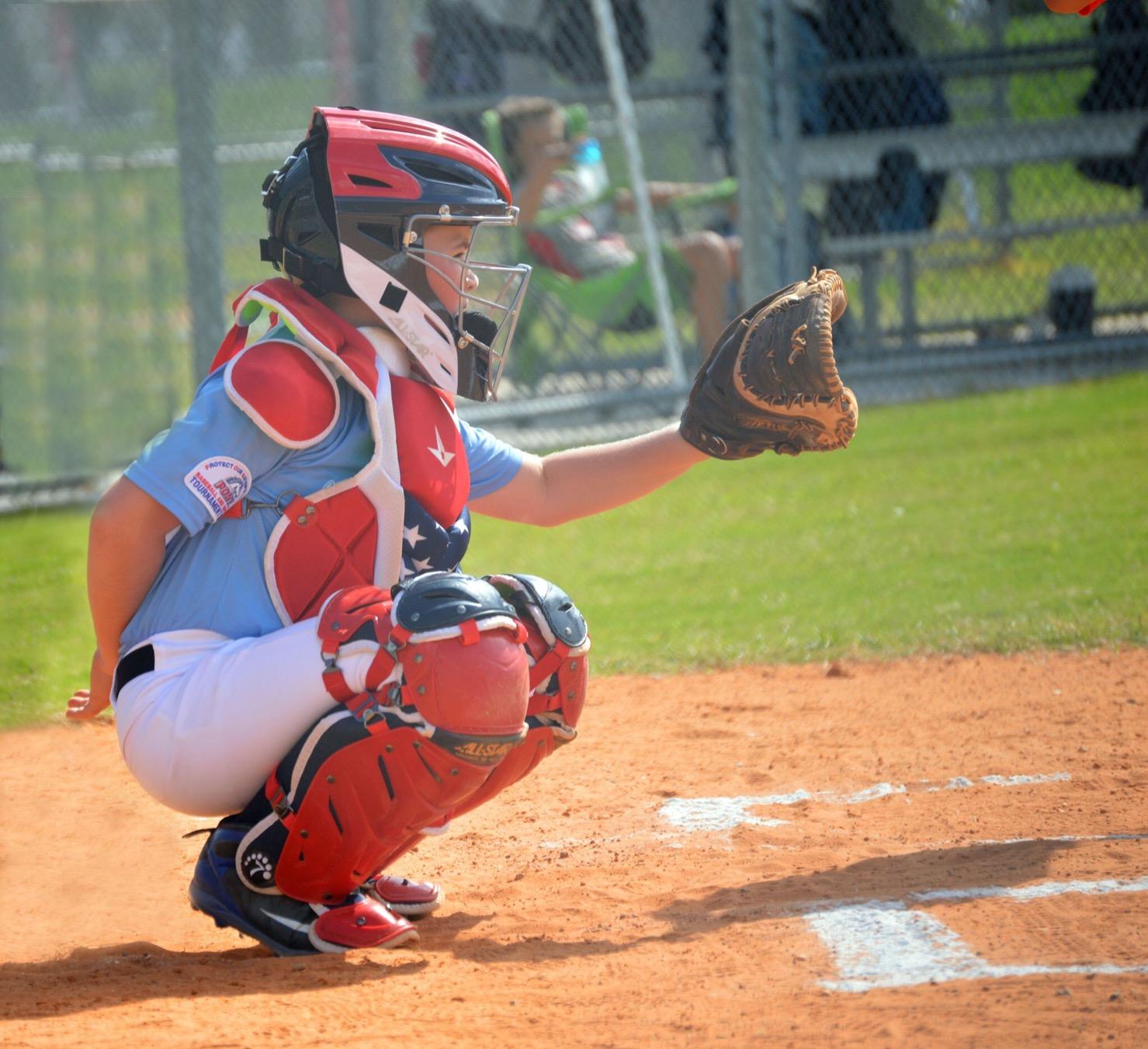 All-Star S7 Axis Ages 9 to 16 - Baseball Catching Equipment Kit (Includes Helmet, Chest Protector, Leg Guards), Meets NOCSAE customer photo 1