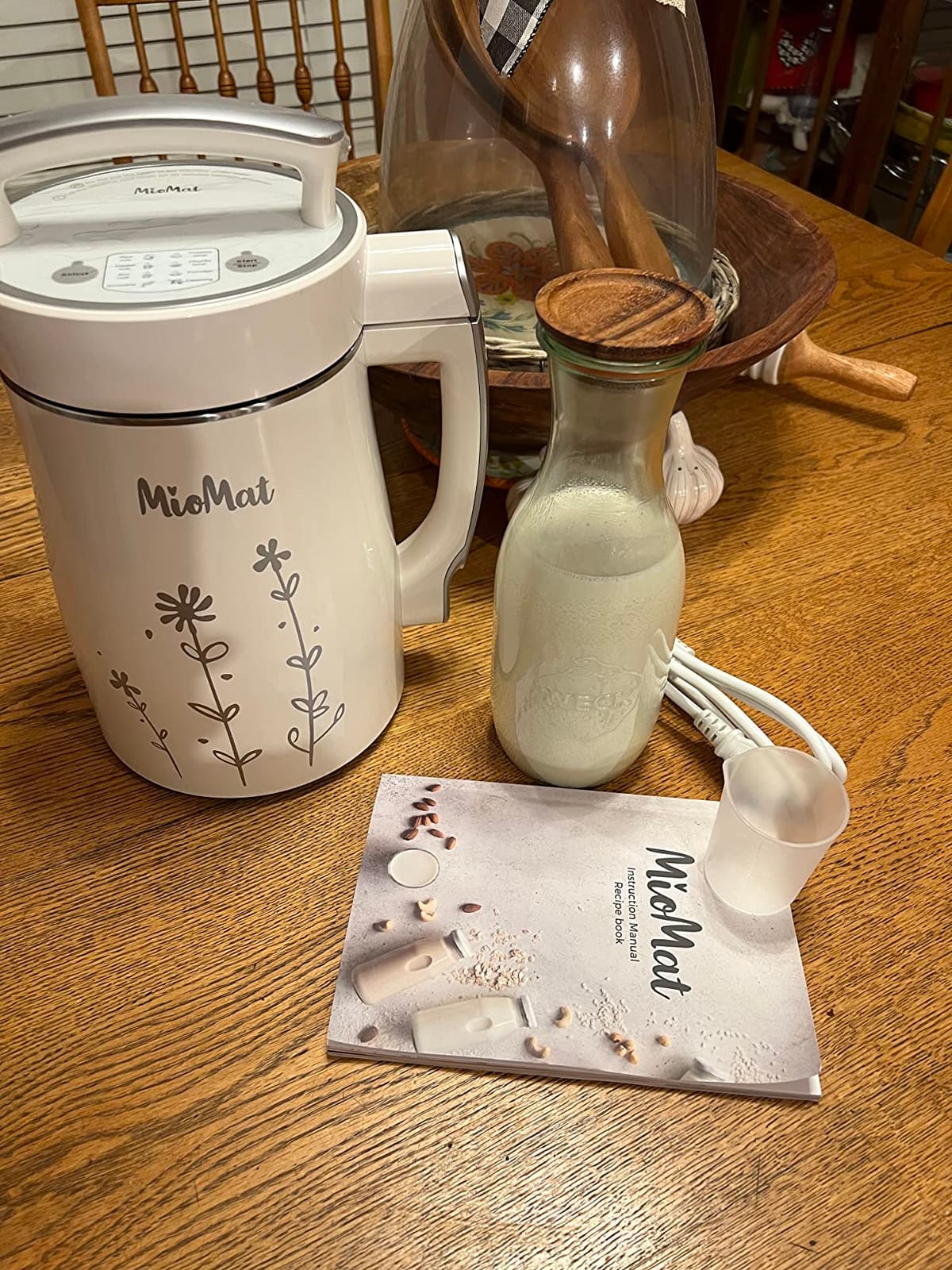 MioMat 8in1 Plant Based Milk Maker | Make 40oz of Natural Almond Milk, Soy Milk, Oat Milk, Coconut Milk, and more ... + soups, porridges, smoothies, purées... | Automatically, at the touch of a button customer photo 2