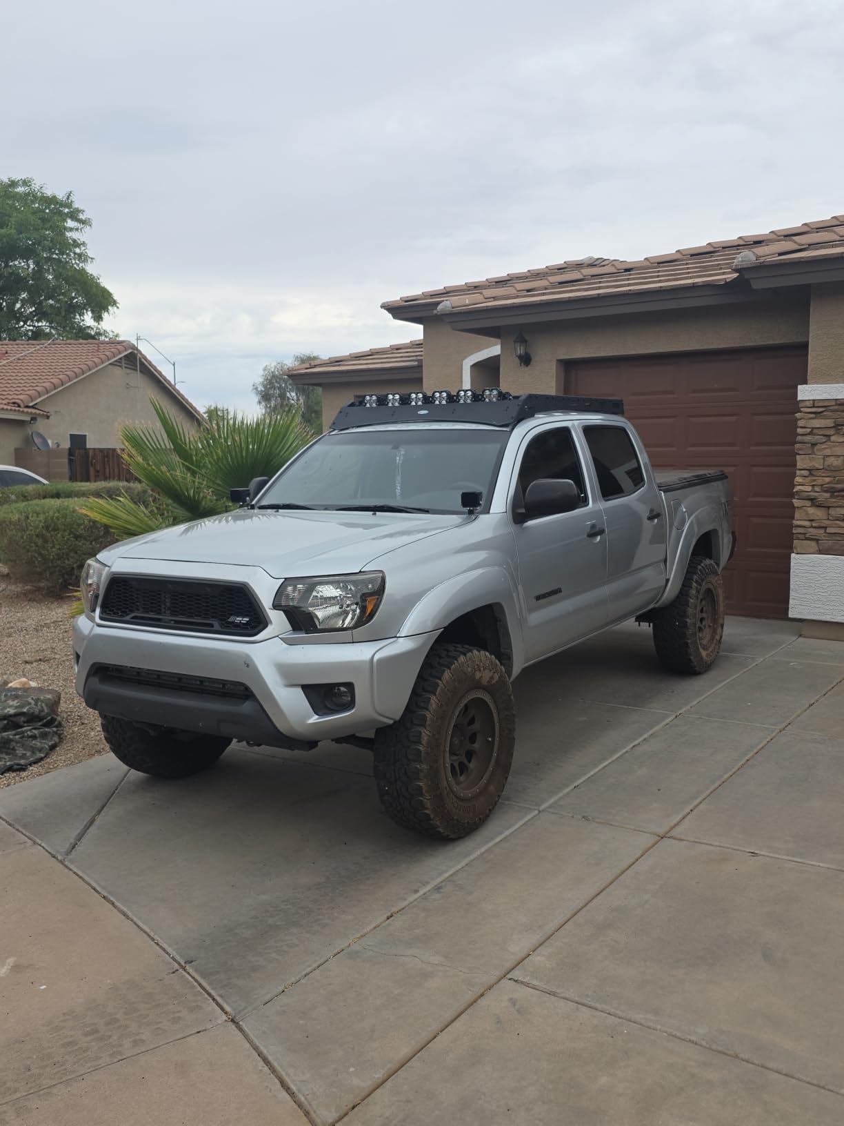 Hooke Road Tacoma Roof Rack Aluminum Crsssbars for 2005-2023 Toyota Tacoma 2nd 3rd Gen (Double Cab Only), Overland Cargo Carrier Basket customer photo 1
