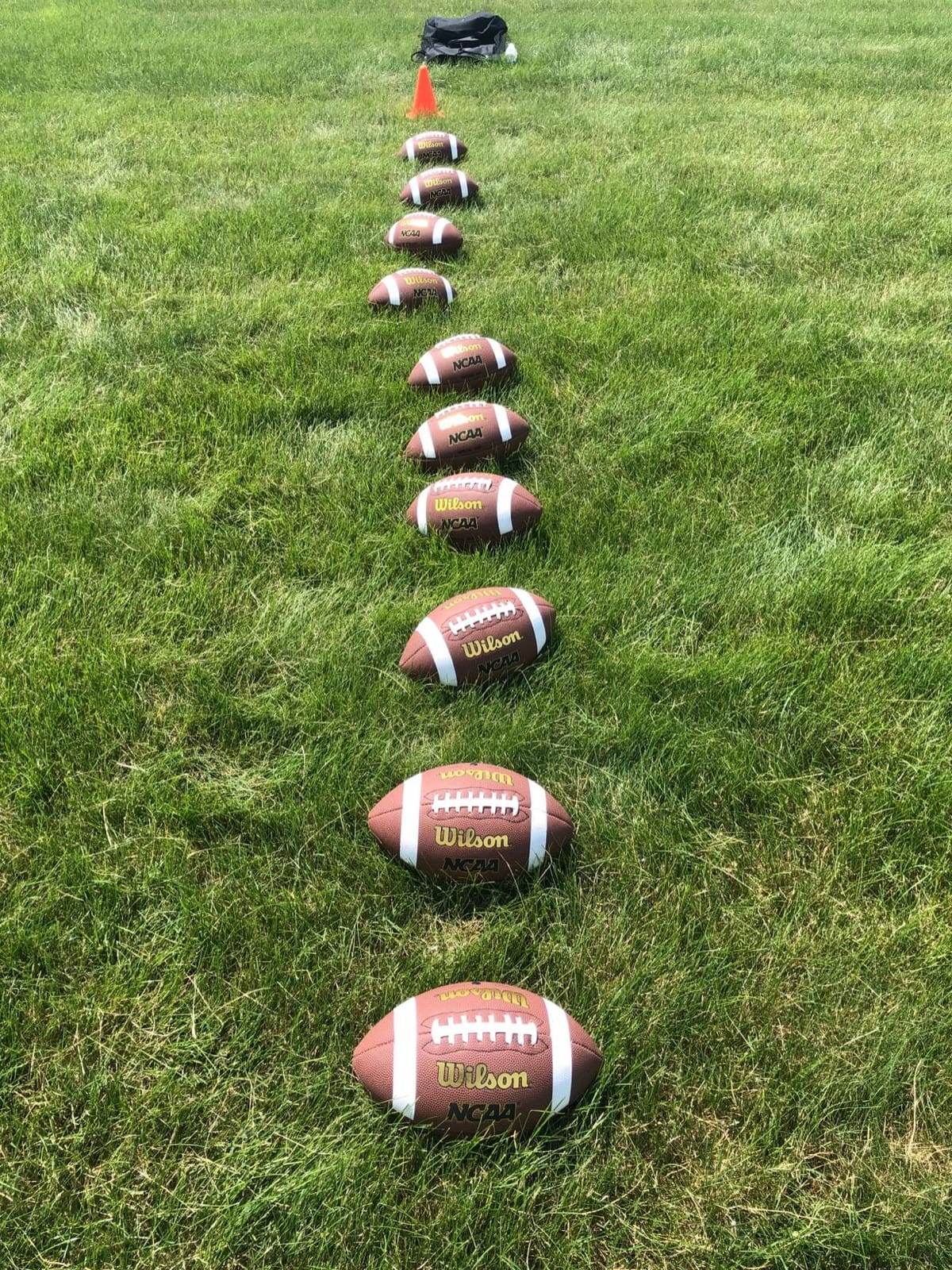 SKLZ Quickster Football Net: Portable, Durable Training Goal for Football Practice – Easy Setup, Stable Design, Ideal for Improving Passing and Kicking Accuracy and Skill Development customer photo 1