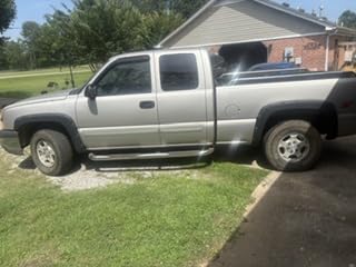 Tyger Auto Fender Flares Compatible with 1999-2006 Chevy Silverdo GMC Sierra 1500 2500 3500HD (Incl. 2007 Classic) Fleetside, Rough Textured Bolt-Riveted Style 4pc | TG-FF8C4057 customer photo 2
