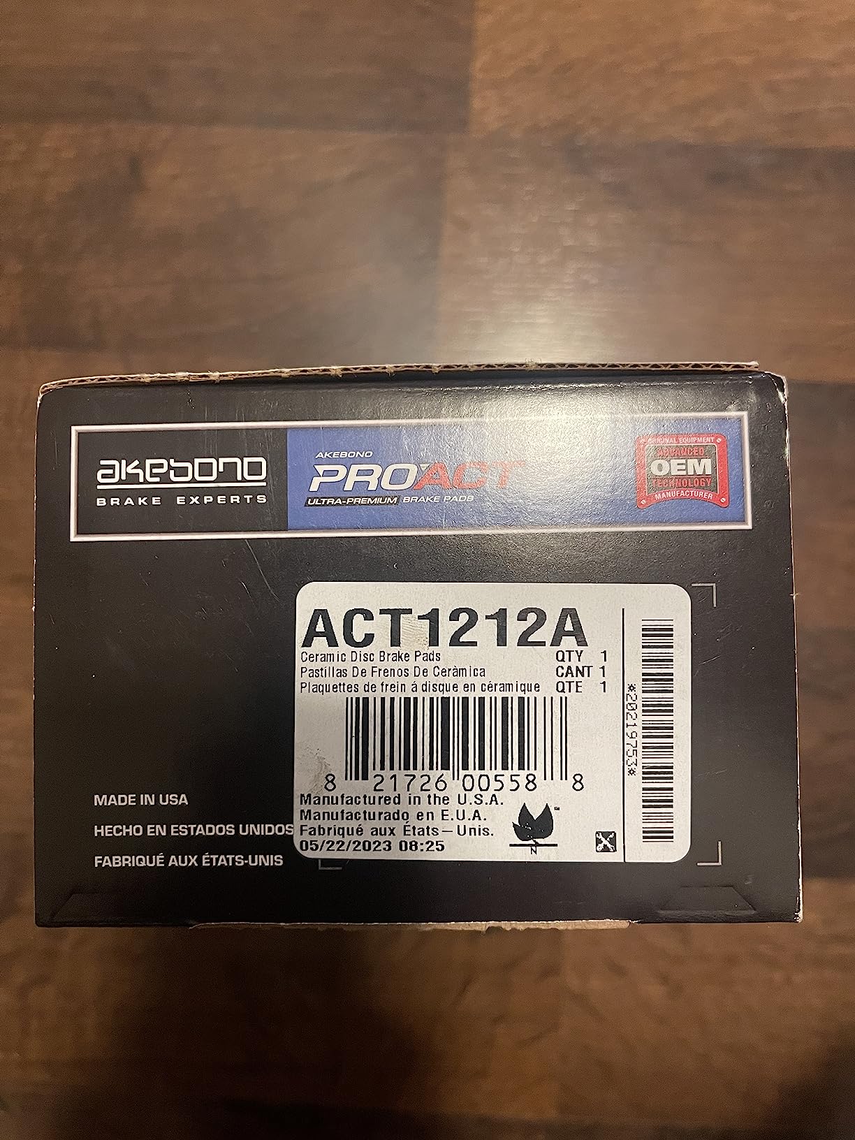 Akebono-ACT1212A Ultra-Premium Ceramic Rear Disc Brake Pads customer photo 1