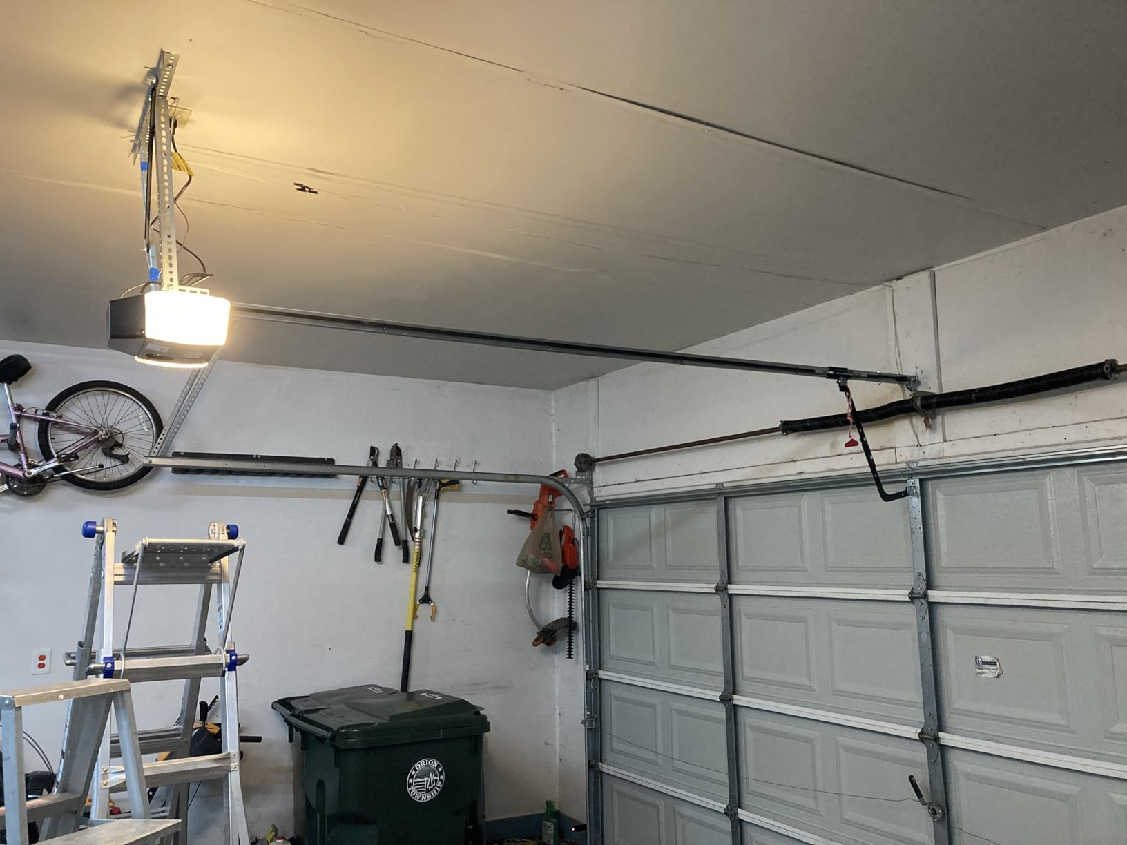 Genie StealthDrive Connect Smart Belt Drive Garage Door Opener, 7155-TKV customer photo 1