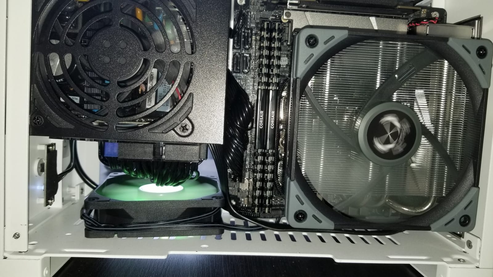 SilverStone Technology SilverStone SX700-PT SFX 700W, High Efficiency with 80 Plus Platinum Certification customer photo 2