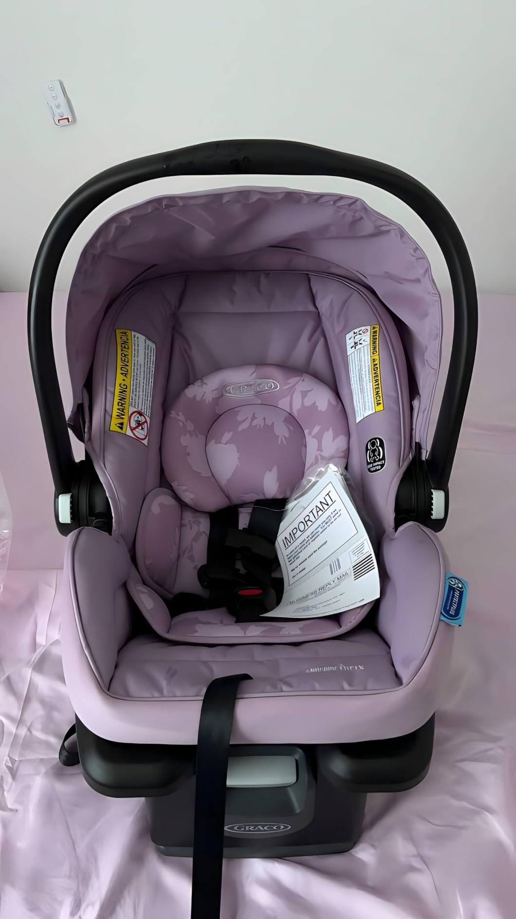 Graco SnugRide Lite LX Infant Car Seat, Lightweight Rear-Facing Seat for Babies 4–30 lb, 4-Position Adjustable Base, Latch Installation & ProtectPlus Engineered, Studio customer photo 1