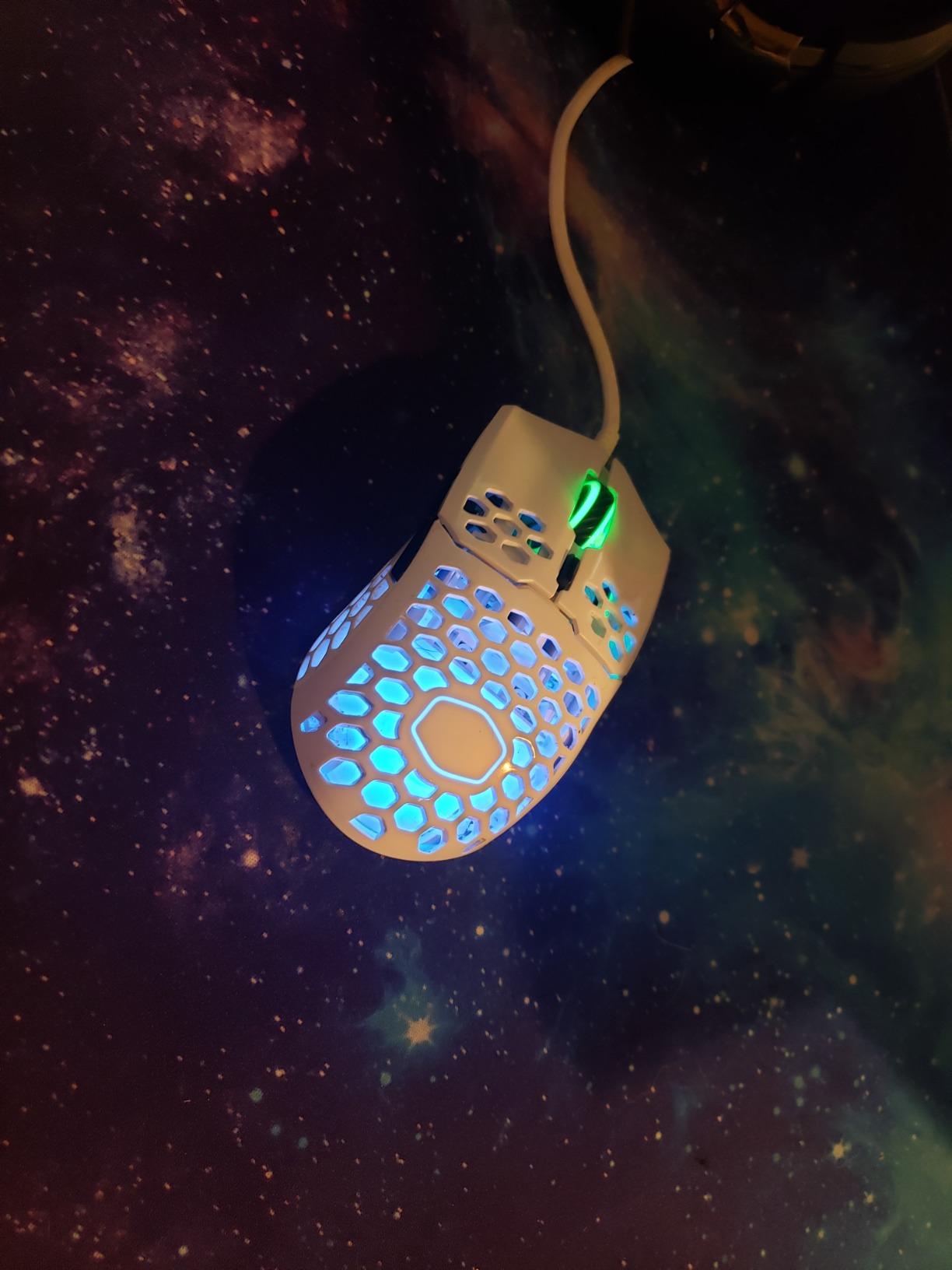 Cooler Master MM711 60G Glossy White Gaming Mouse with Lightweight Honeycomb Shell, Ultraweave Cable, 16000 DPI Optical Sensor and RGB Accents customer photo 2