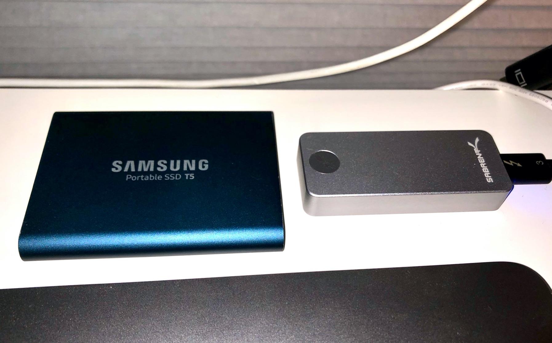 SABRENT Rocket Nano 2TB USB 3.2 10Gb/s External Aluminum SSD (Silver) (SB-2TB-NANO) customer photo 1