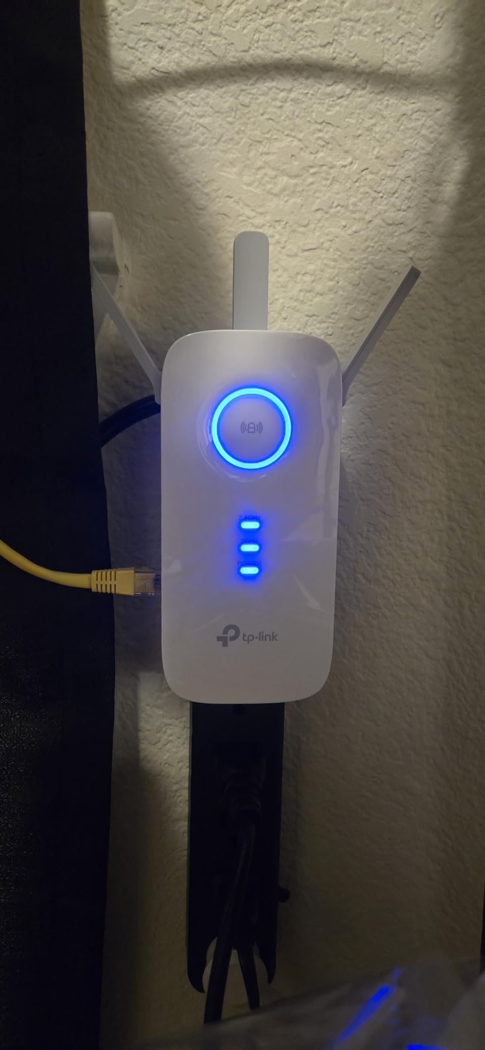 TP-Link AC1900 WiFi Range Extender RE550 | Dual-Band Wireless Repeater customer photo 1