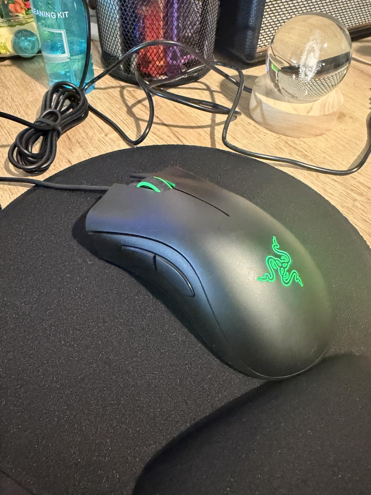 Razer DeathAdder Essential Ergonomic Wired Gaming Mouse, Black customer photo 1