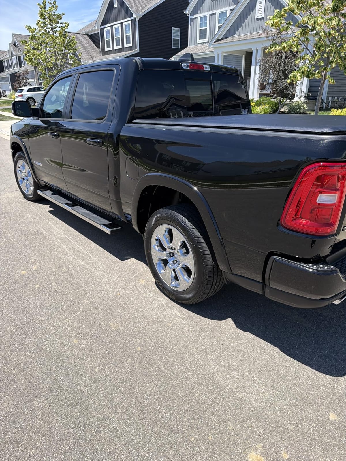 COMNOVA 6 Inches Running Boards Compatible with 2009-2018 Dodge Ram 1500 Crew Cab(Including 2019-2024 Classic), 2010-2026 Ram 2500 3500, Stainless Steel Side Steps. customer photo 2