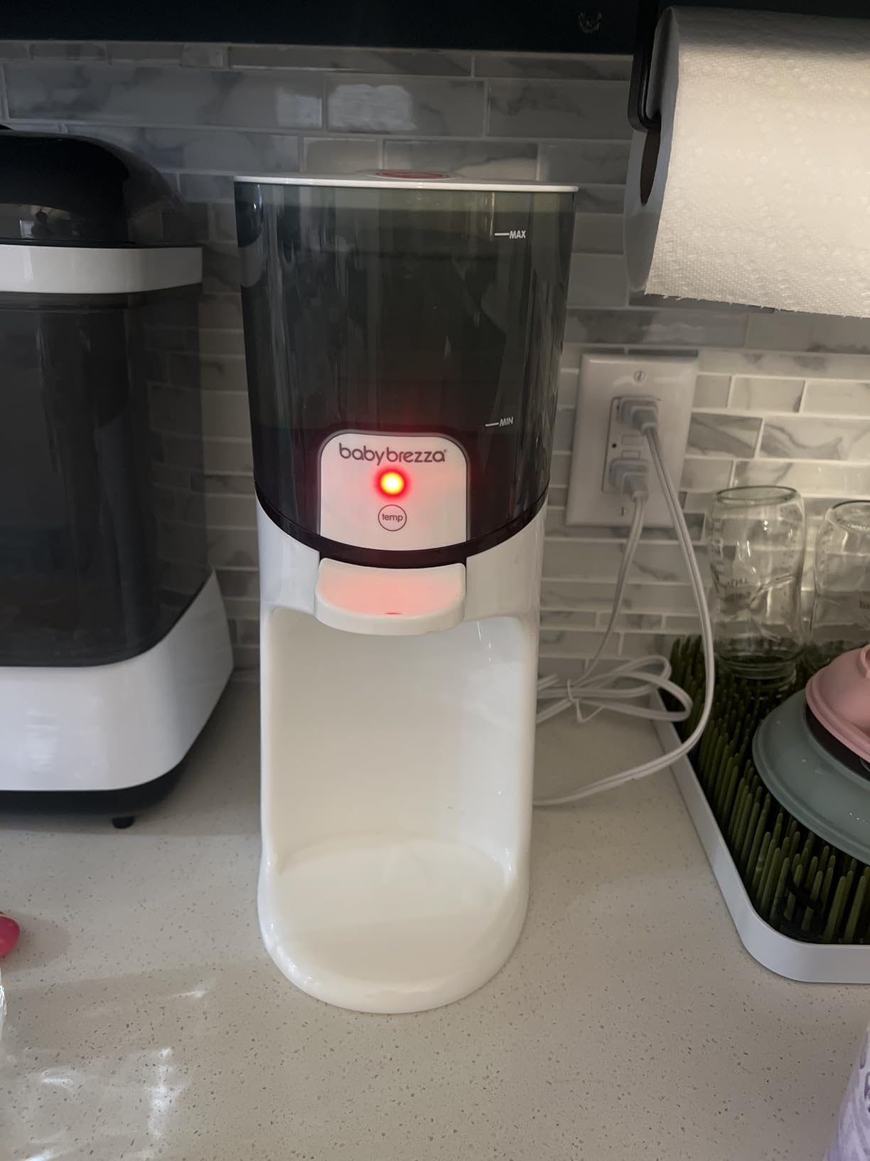 Baby Brezza Instant Baby Bottle Maker with 3 Temperature Settings customer photo 2