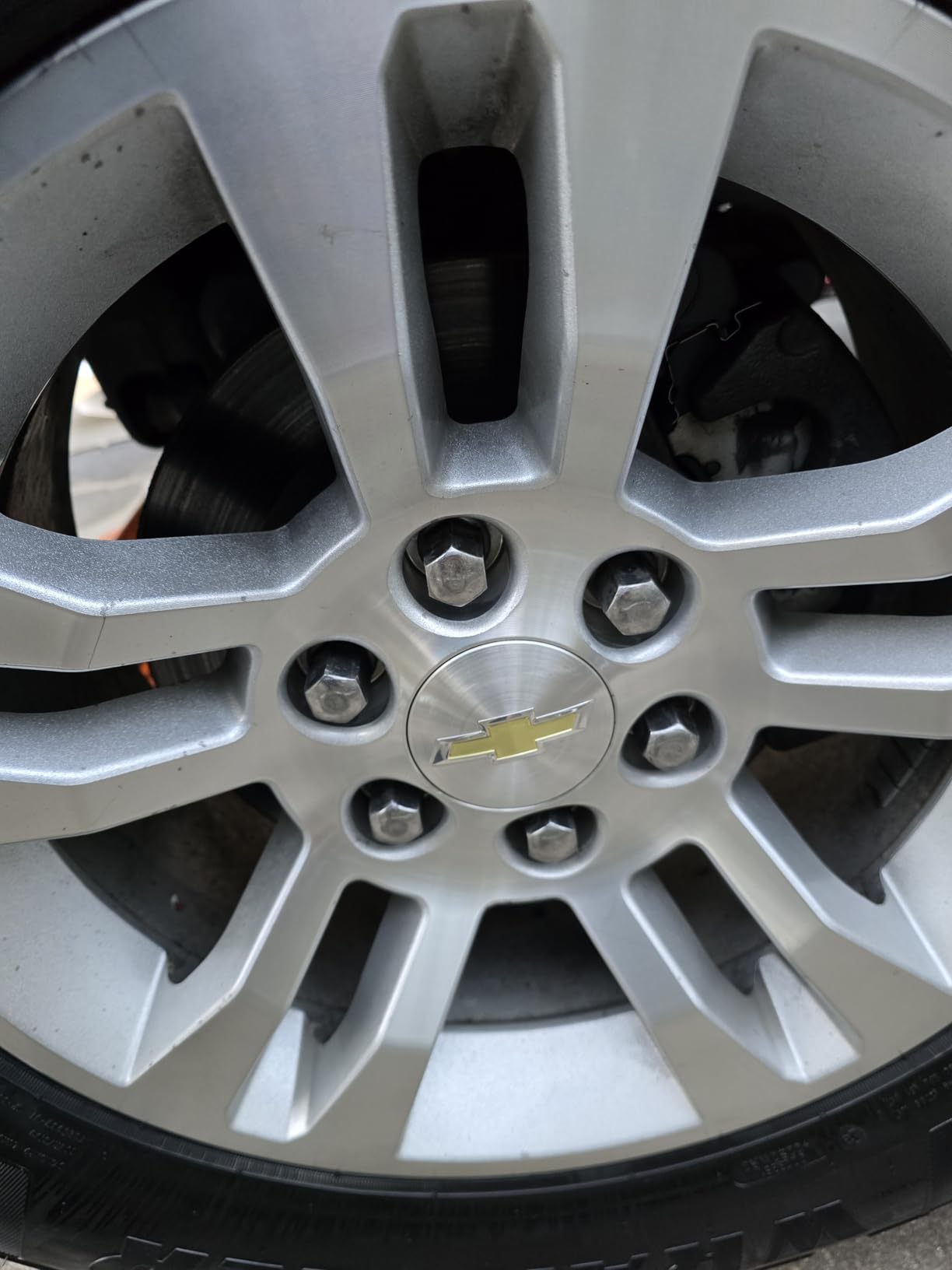 Acinoparts Front Brake Kit for Cadillac Escalade Chevy Silverado 1500 Tahoe customer photo 1