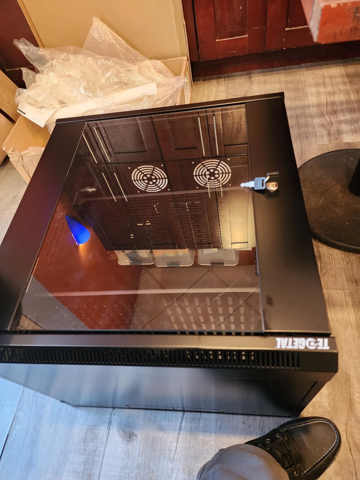 12U Wall Mount Server Cabinet Network Rack Enclosure Locking Glass Door customer photo 1