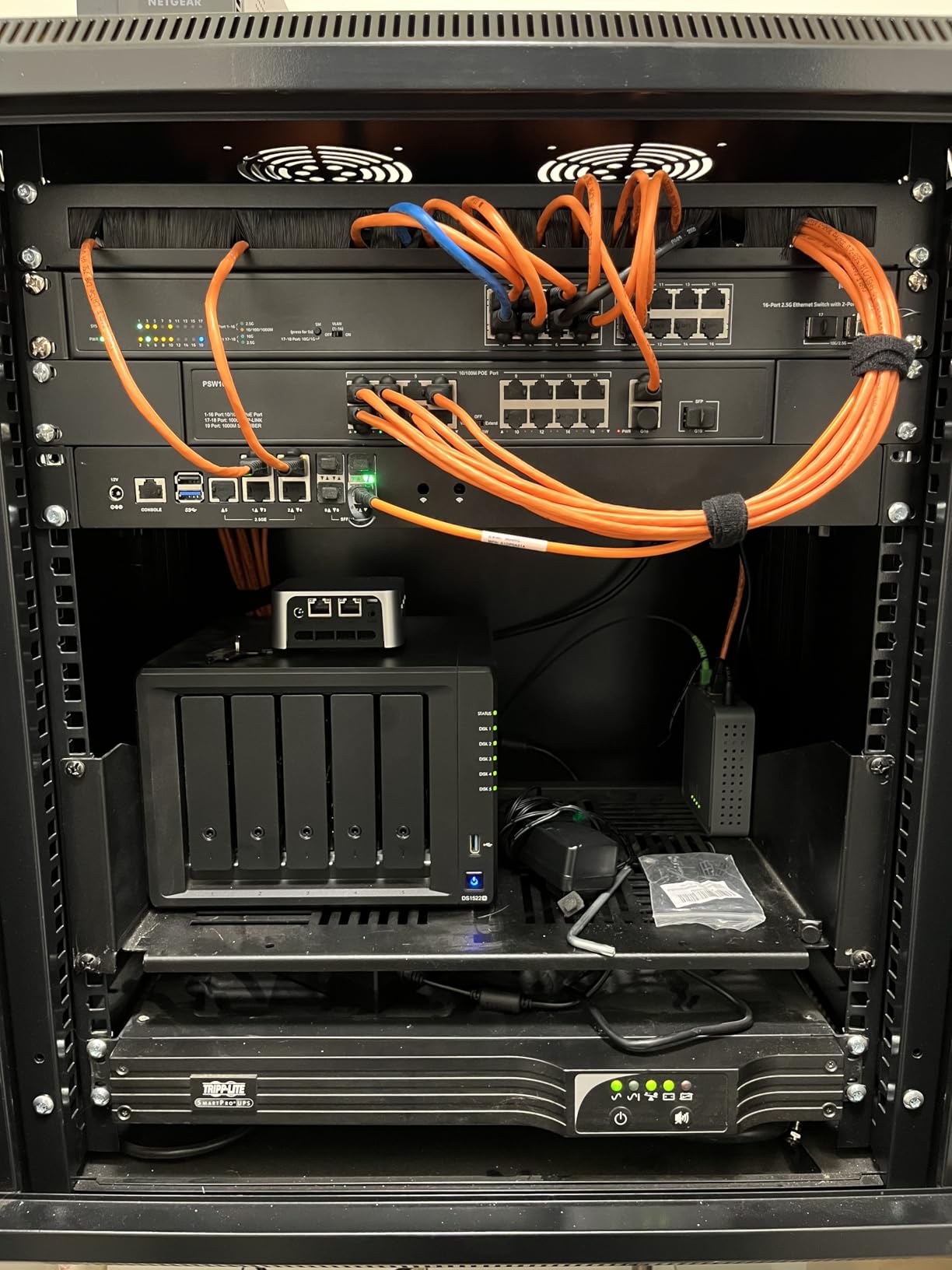 12U Wall Mount Server Cabinet Network Rack Enclosure Locking Glass Door customer photo 2