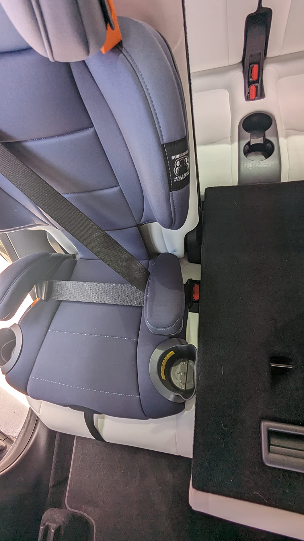 Chicco KidFit ClearTex Plus 2-in-1 Belt-Positioning Booster Car Seat customer photo 2