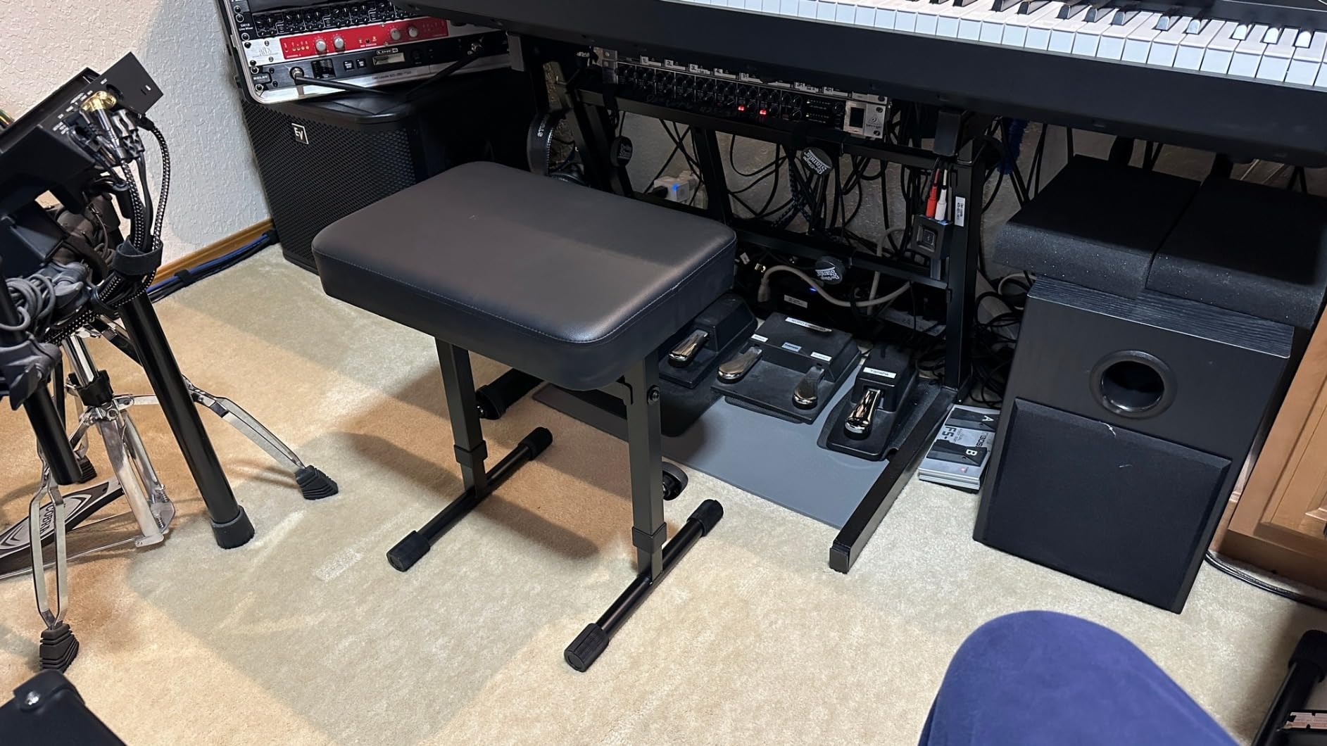 Liquid Stands Piano Bench Adjustable Stool – Music Keyboard Bench Seat for Piano Keyboard Stand with Black Padded Cushion for Musicians Piano Stool Chair (PU Leather) customer photo 1