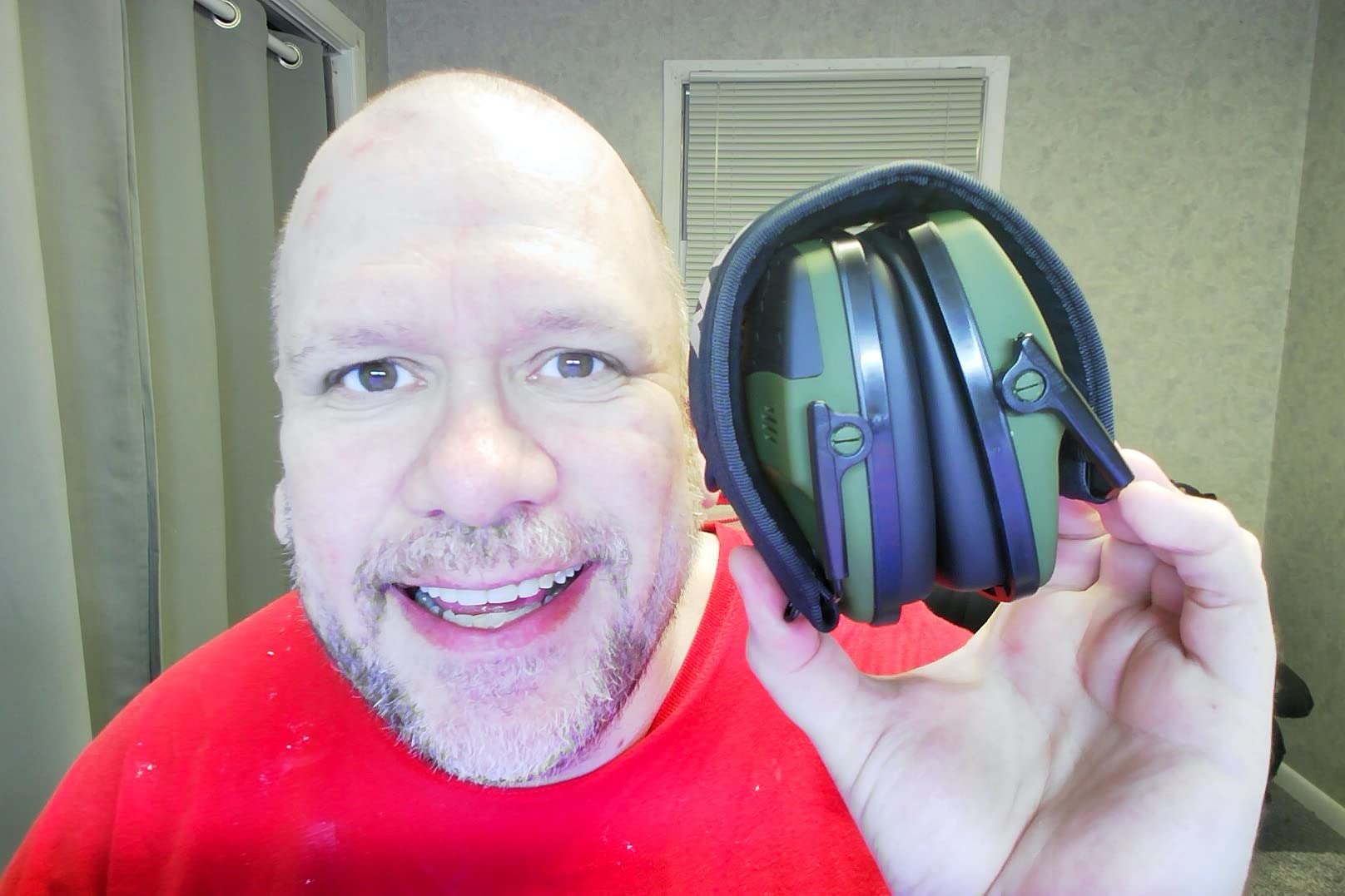 ZOHAN 035 Bluetooth 6.0 Shooting Ear Protection Earmuff, Active Noise Canceling, Hearing Protection with Sound Amplification (Green Bluetooth) customer photo 1