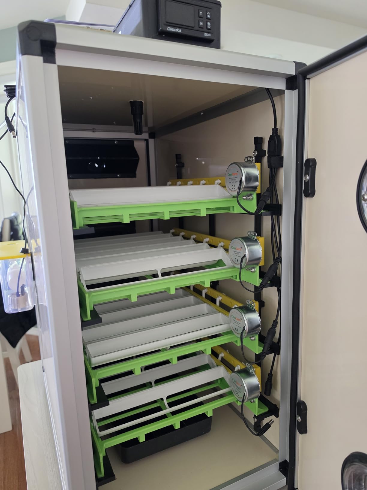Hatching Time Incubators for Hatching Eggs, CT120SH Egg Setter & Hatcher customer photo 1