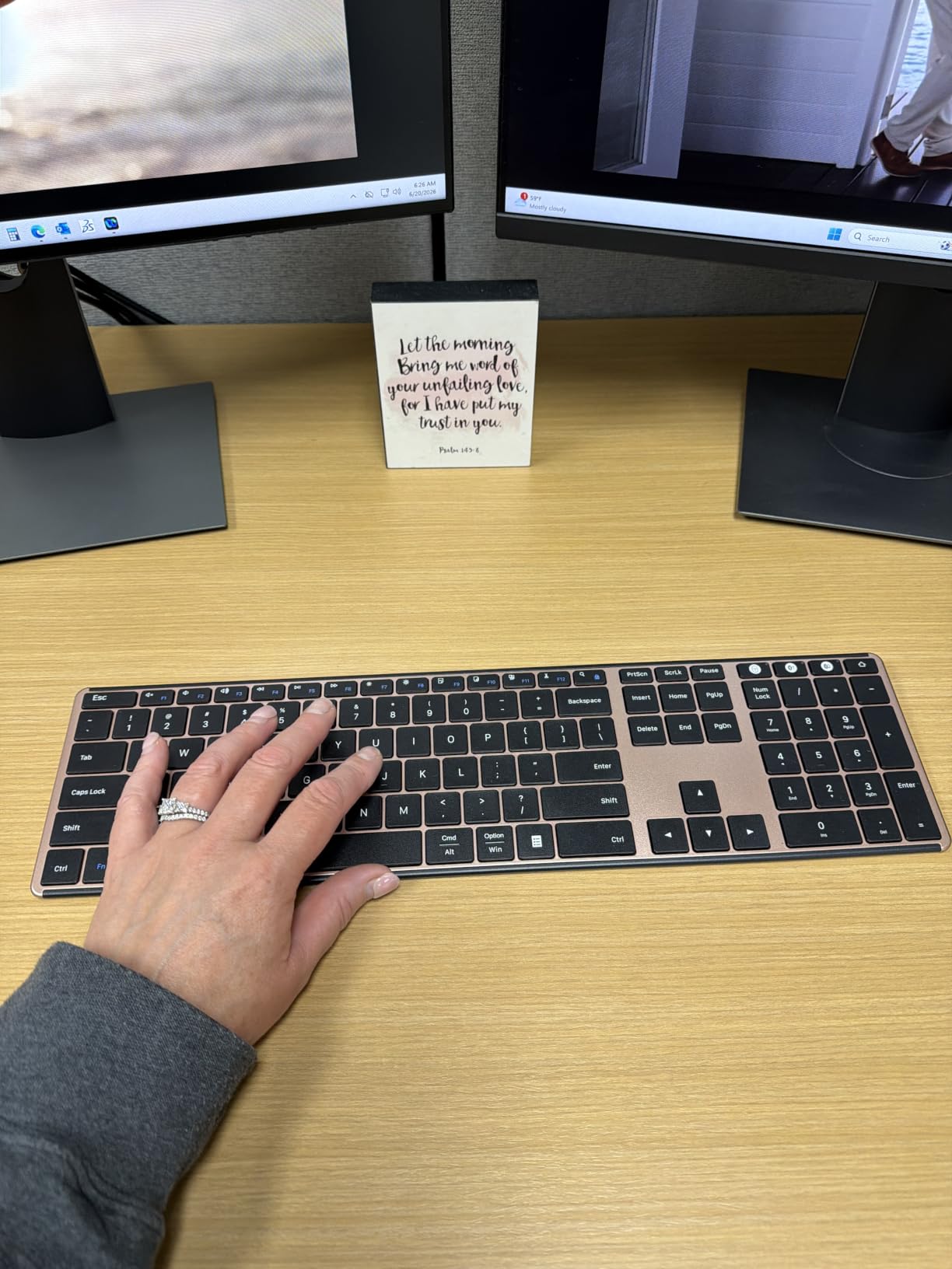 seenda SKM64-3 Wireless Bluetooth Keyboard Mouse Combo for Windows and Mac customer photo 2