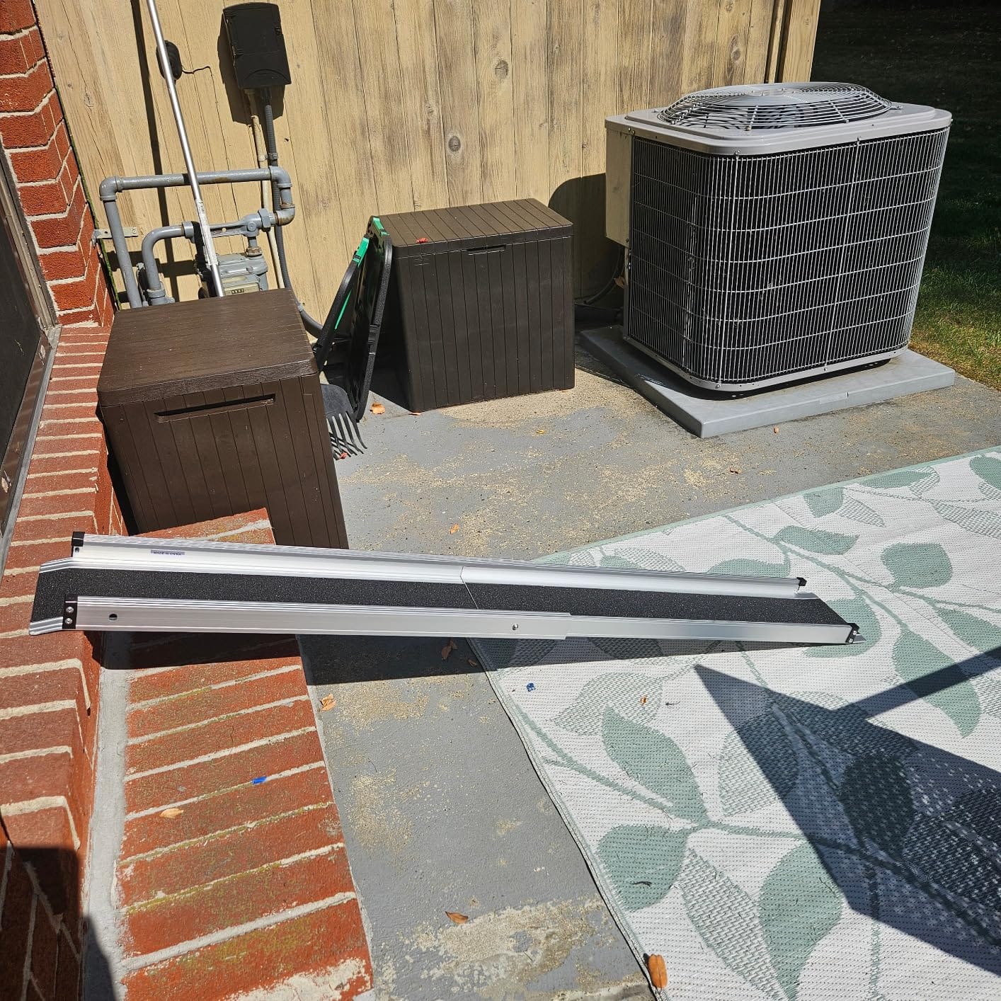 7FT Telescoping Aluminum Portable Wheelchair Ramp with Bag, 600LBS customer photo 1
