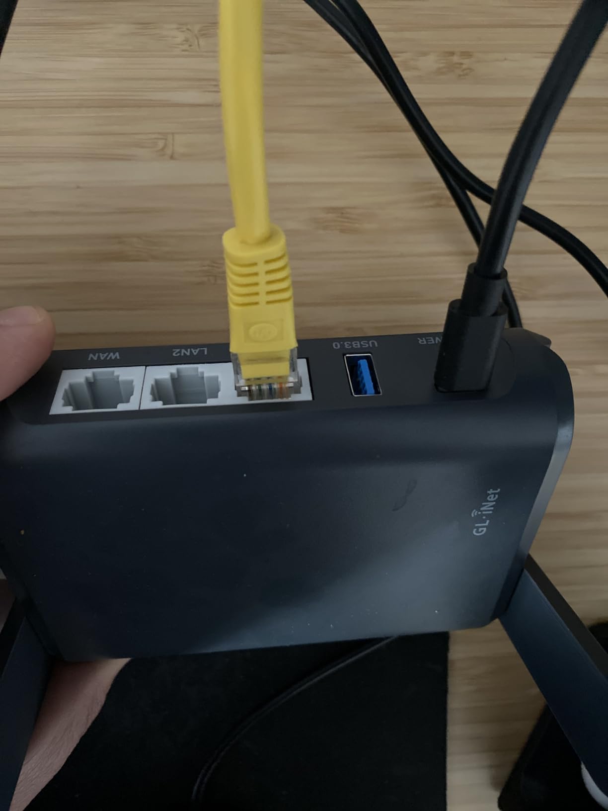 GL.iNet GL-AXT1800 Slate AX Pocket-Sized Wi-Fi 6 Travel Router with VPN customer photo 2