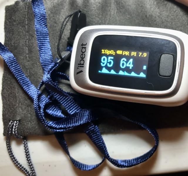 Vibeat Fingertip Pulse Oximeter, Blood Oxygen Saturation Monitor| O2 Meter, Portable SPO2 & Pulse Rate Monitor, Batteries and Lanyard Included customer photo 2