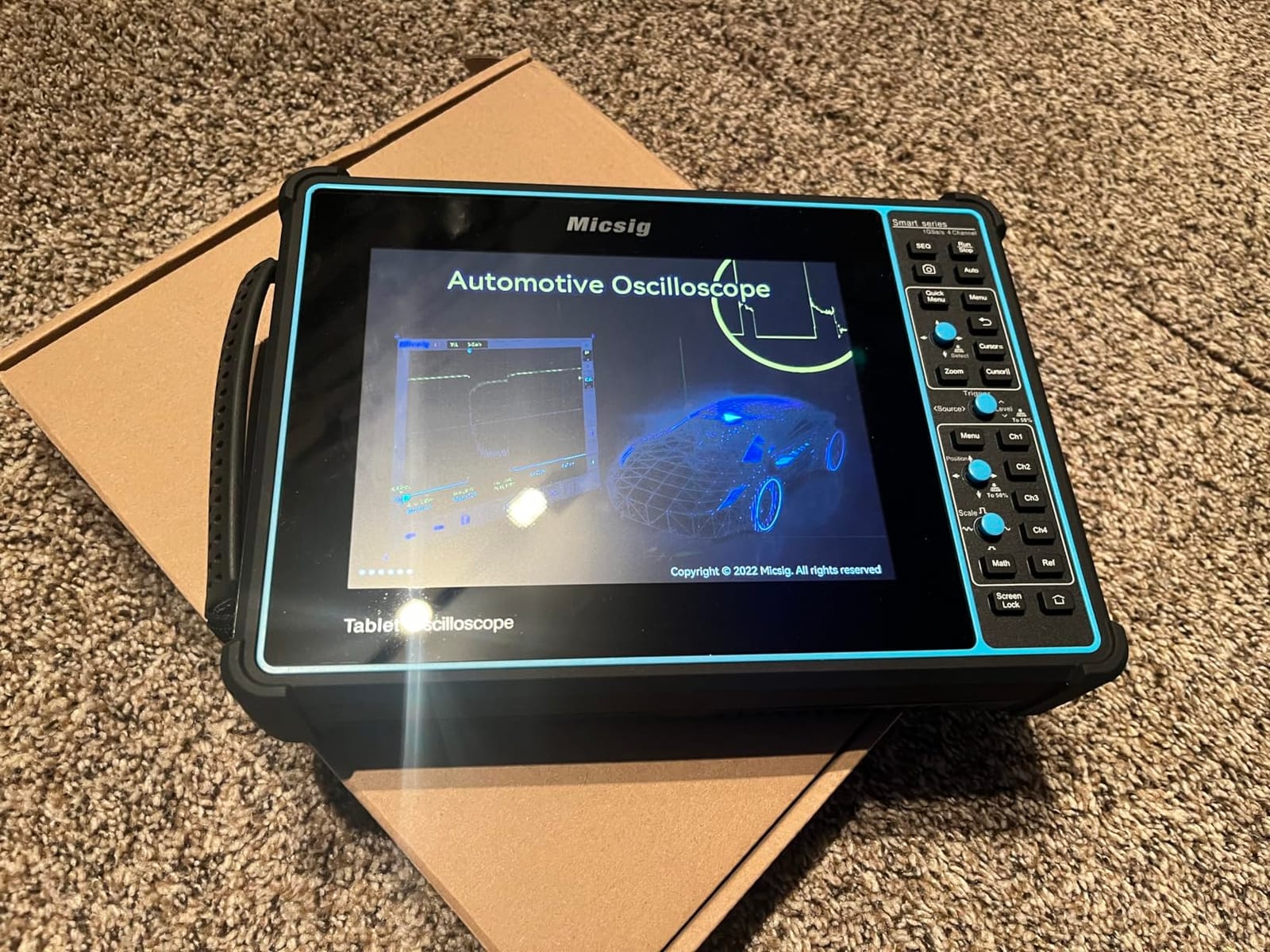Micsig Oscilloscope SATO1004, Portable Handheld Automotive Oscilloscope customer photo 1