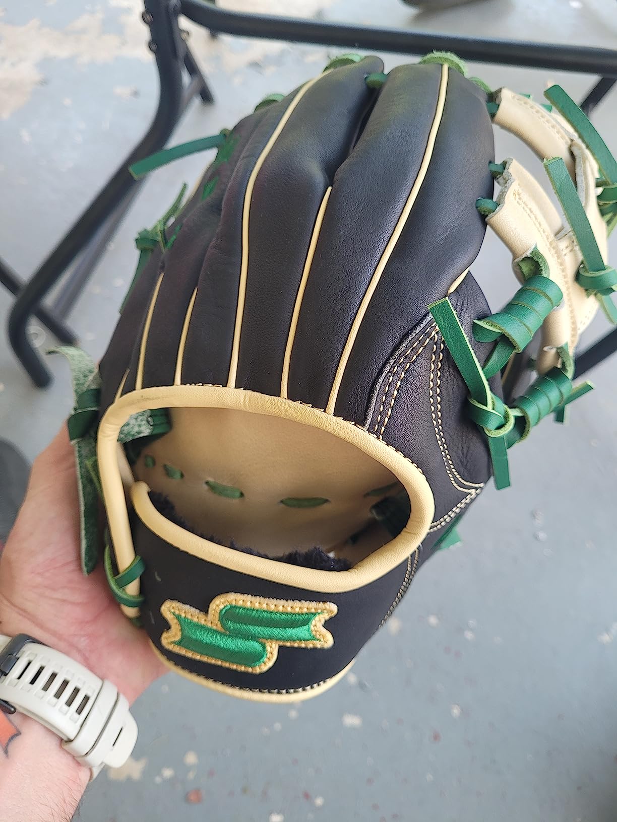 SSK Z5 Craftsman Infield Baseball Glove – 11.25” - 11.5” - 11.75” - 12” – Right & Left Hand Throw customer photo 1