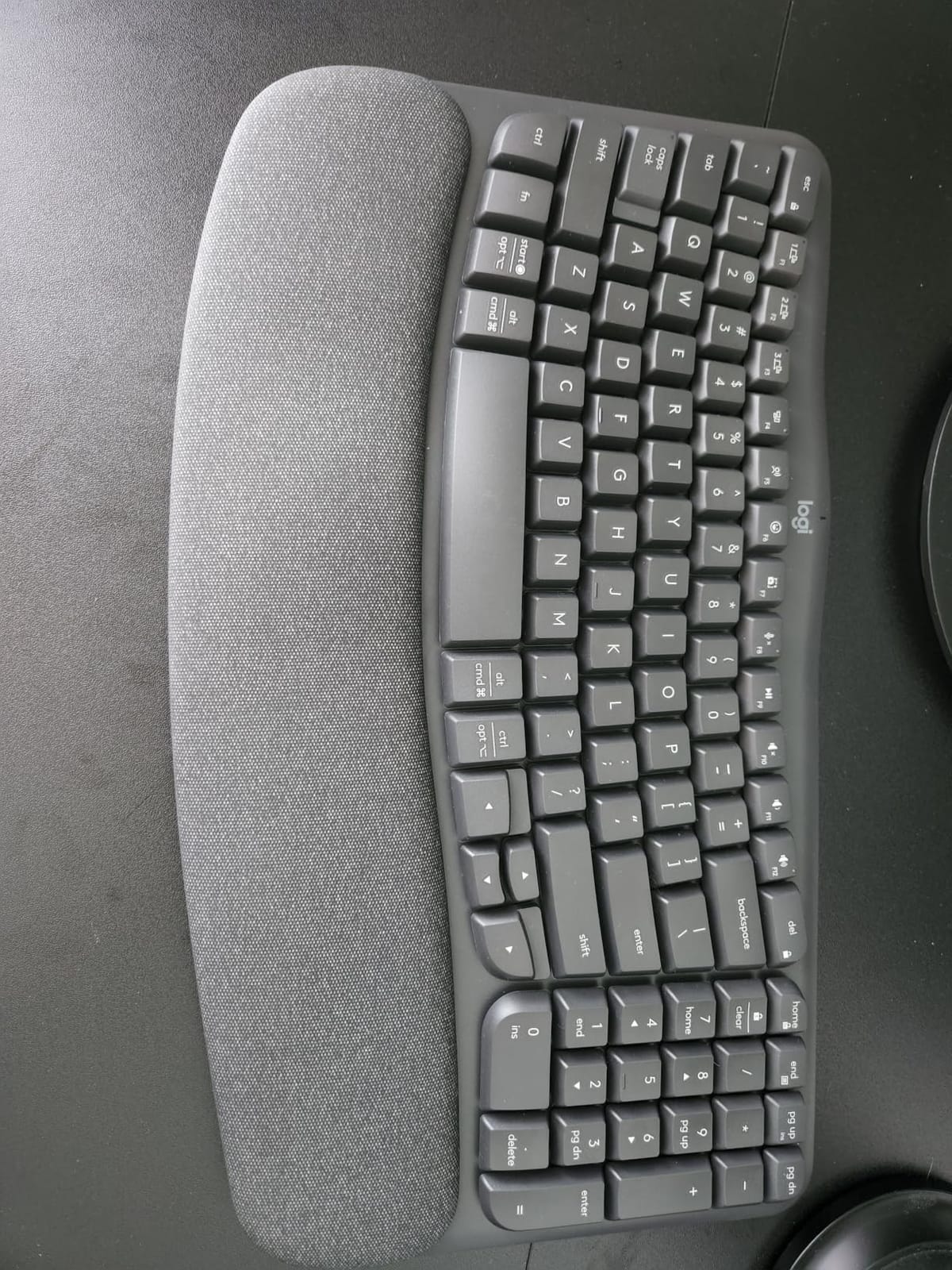 Logitech Wave Keys Ergonomic Wireless Keyboard with Palm Rest - Graphite customer photo 2