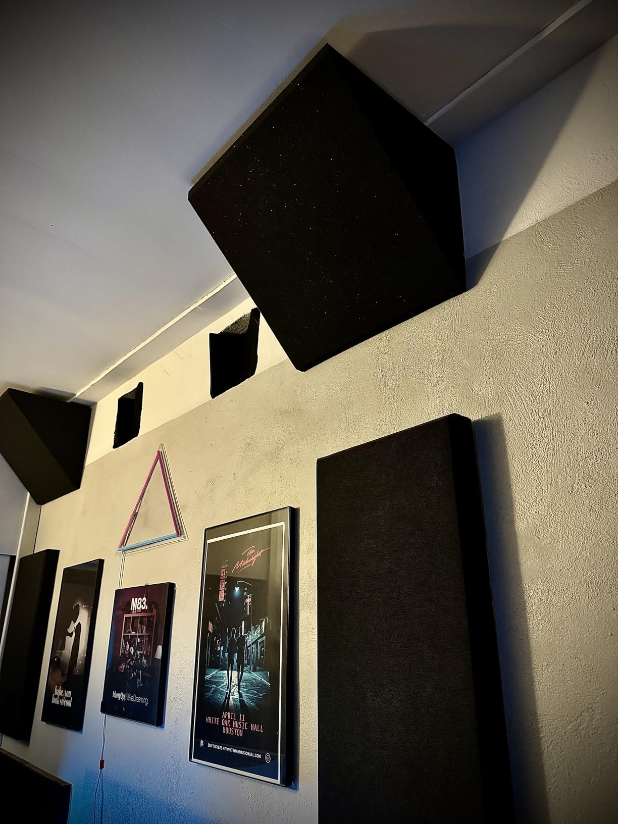 Foroomaco Delta Bass Traps, 16.5 x 15.8 x 12 in, for Wall Corners, 2-Pack customer photo 1