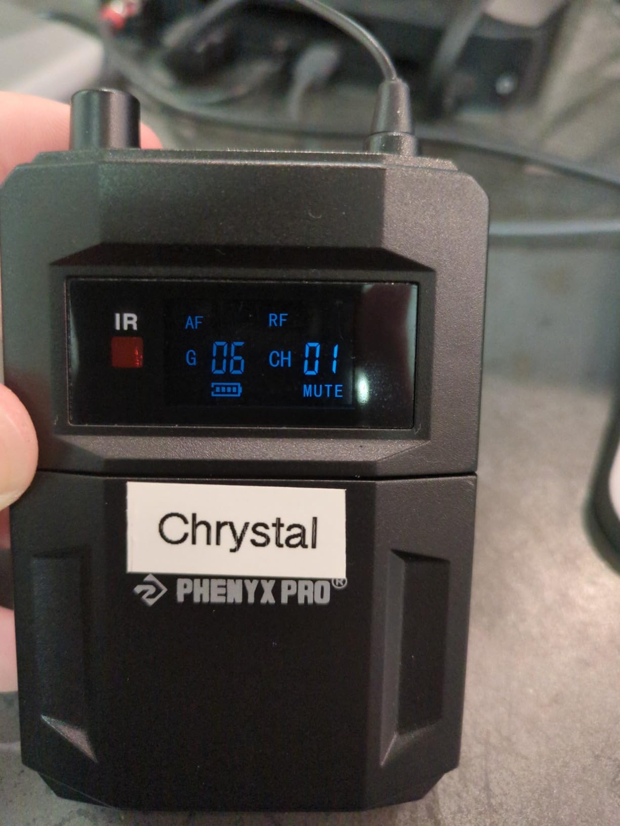 Phenyx Pro 4-Channel UHF Mono Wireless in Ear Monitor System PTM-33-4B customer photo 2