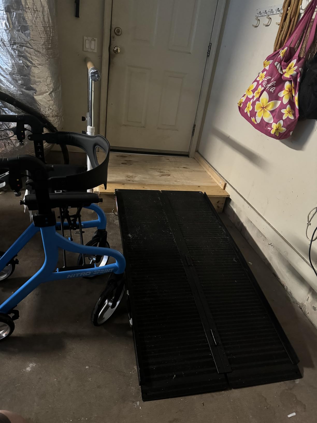 WHALEMOTOR Portable Wheelchair Ramp 5FT, Anti-Slip Aluminum Folding Portable Ramp, Wheelchair Ramps for Home, Weight Capacity Up to 800 LBS, with Transition Plates Above and Below, Loading Dock Plates customer photo 2
