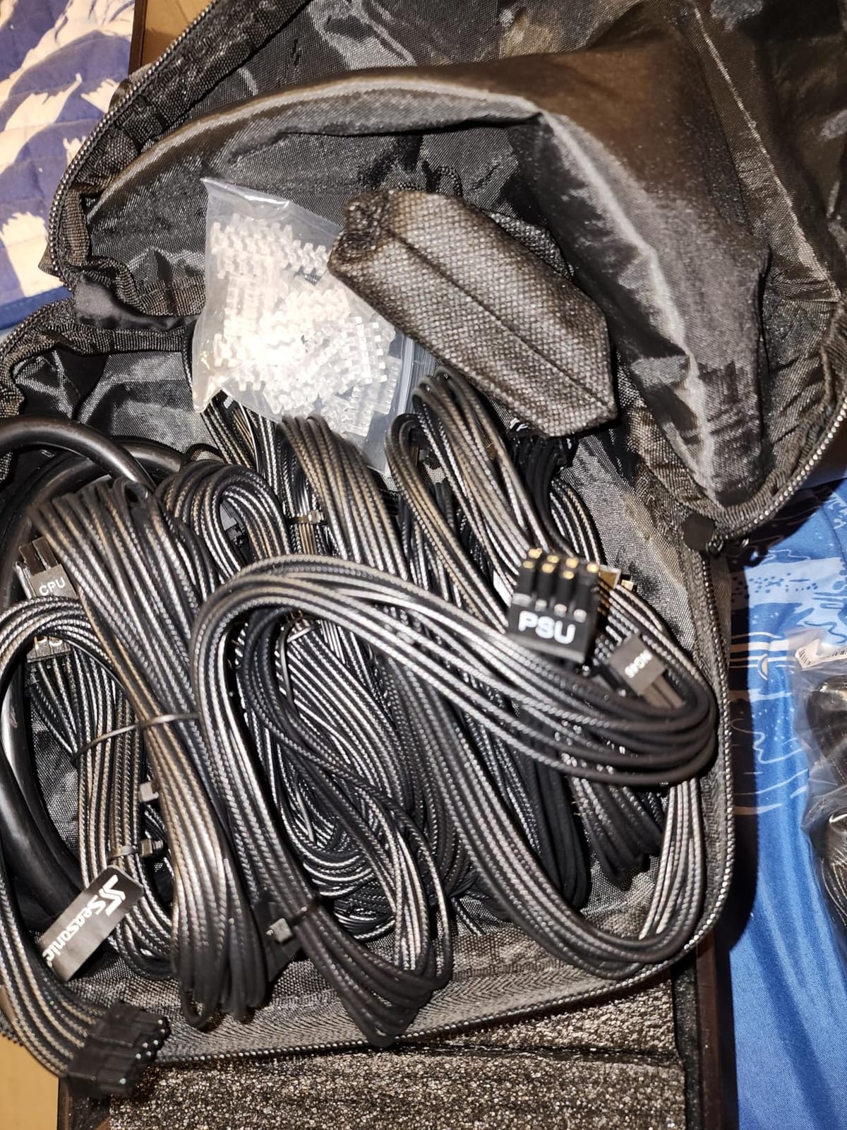 Seasonic Prime TX-1600 1600W Power Supply ATX 3.1 & PCIe 5.1 Ready customer photo 1