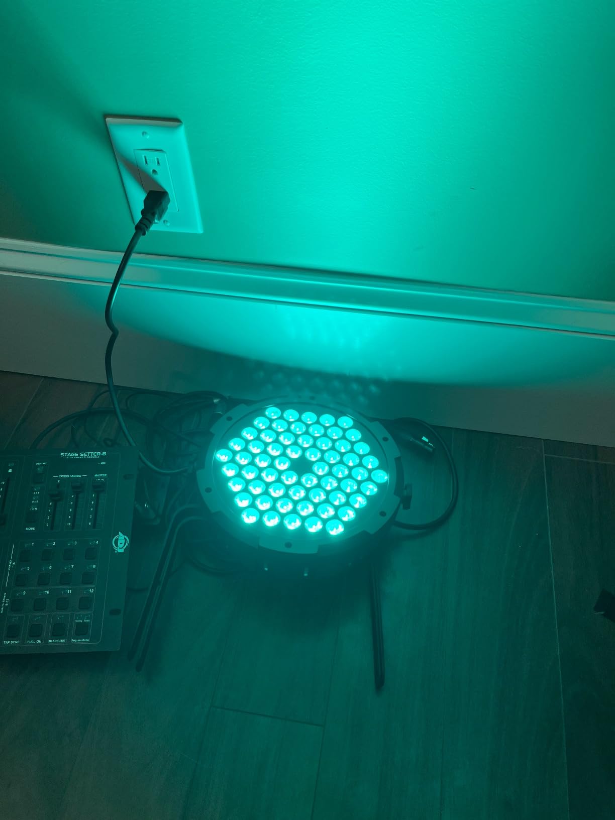 90W 60LED Dimmable Stage Par Light by Remote & DMX Control - 2Pack customer photo 2