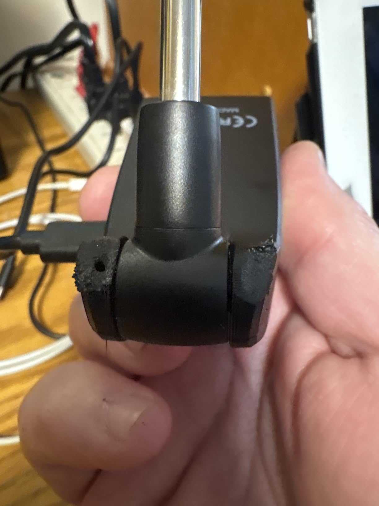 Wireless Guitar System 2.4GHz with 6 Channels 24Bit/48KHz Rechargeable customer photo 2