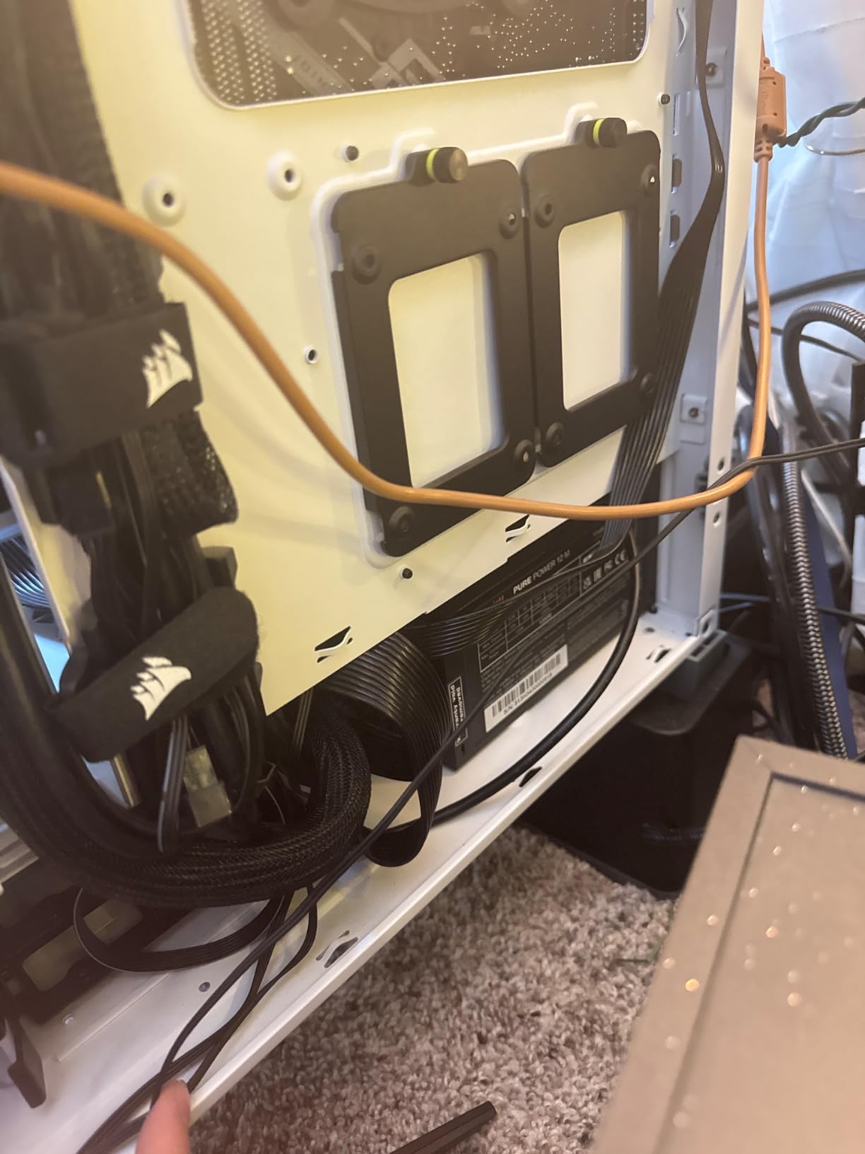 be quiet! Pure Power 12 M 1200W, ATX 3.1, Fully Modular PSU, 80+ Gold customer photo 1