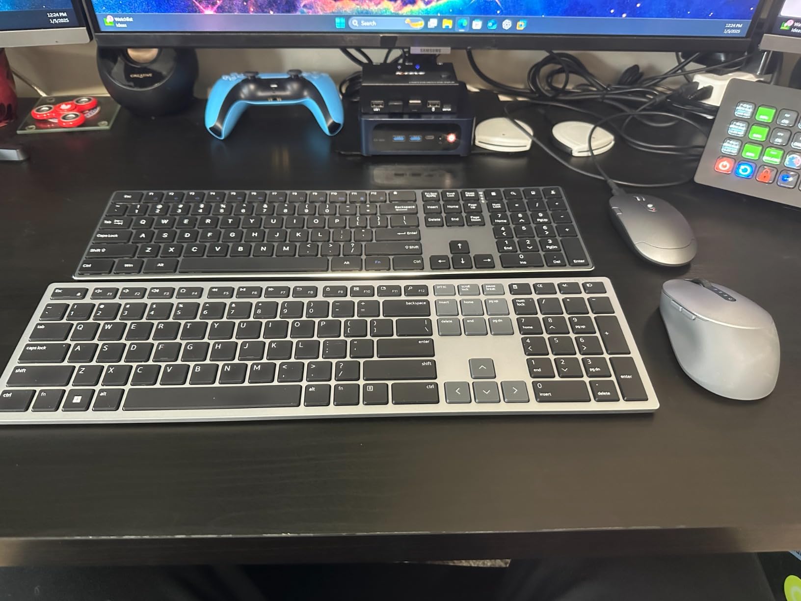 Amazon Basics Ultra Premium Wireless Keyboard and Mouse Combo, Rechargeable, Full-Size with Number Pad, Sleek Design, Plug and Play, Quiet Typing, 2.4GHz USB Receiver, Black customer photo 1