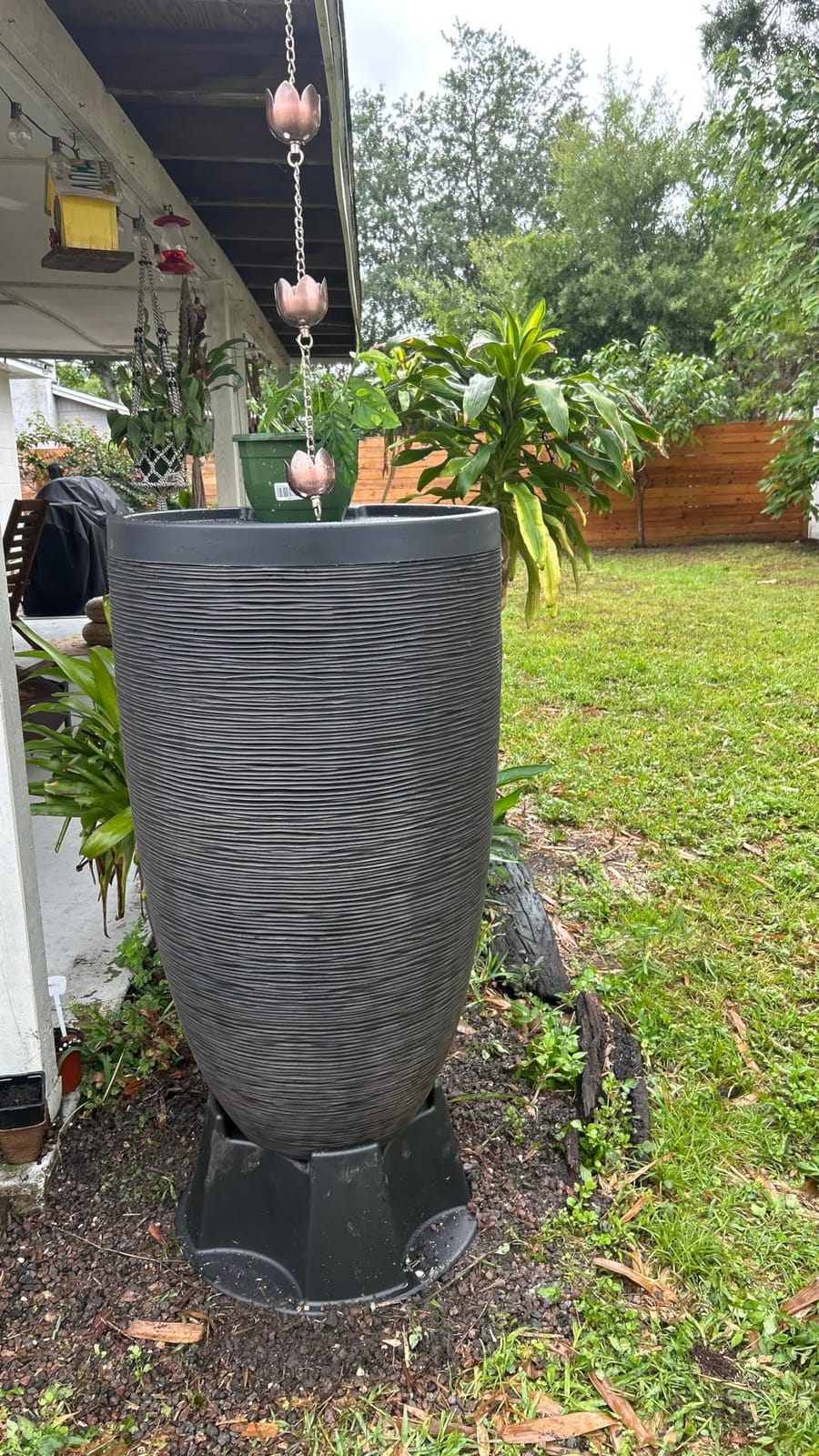 RTS Home Accents 50-Gallon Newport Rain Barrel with Stand and Removable Lid, Bronze Color customer photo 2