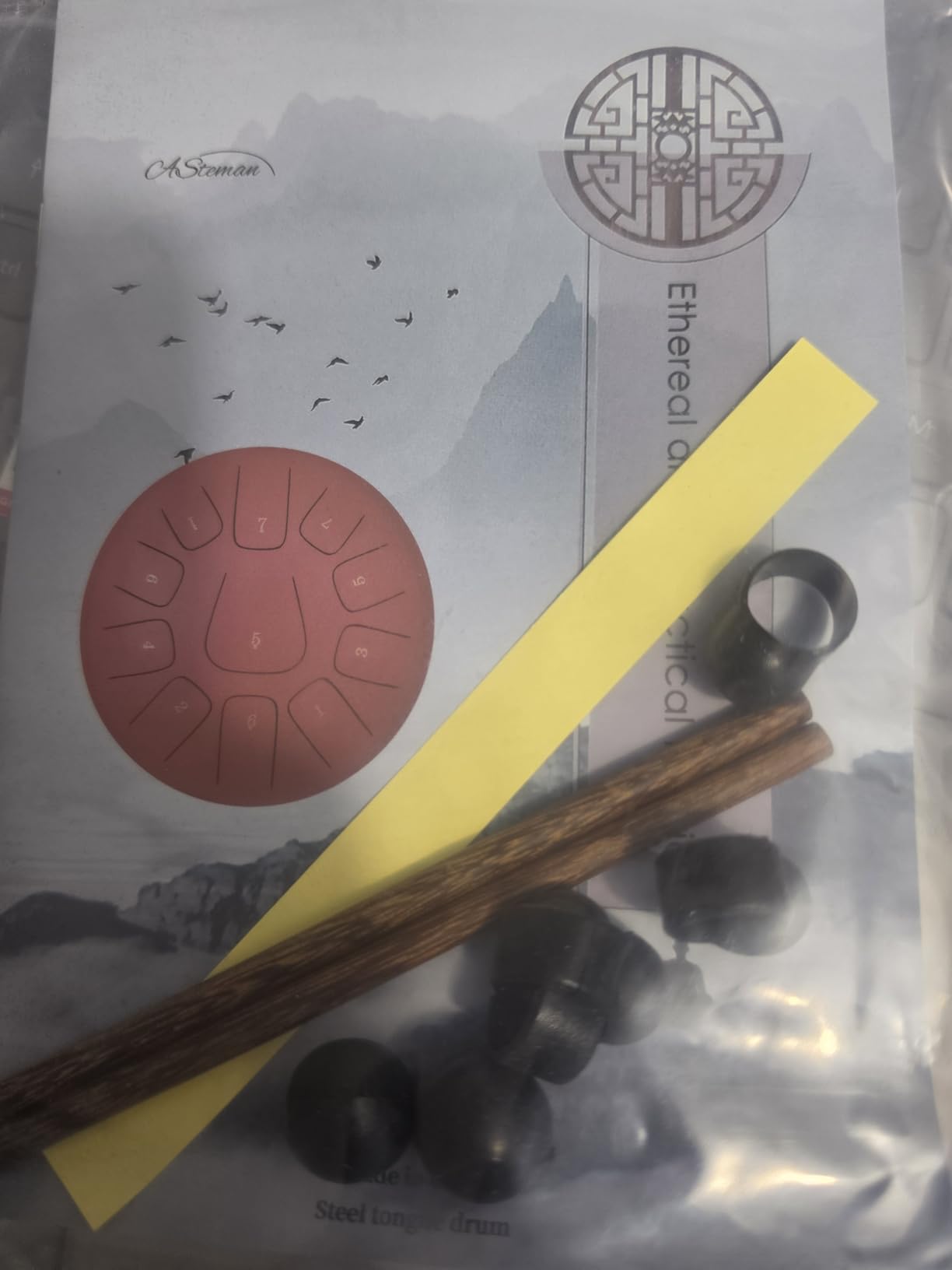 ASTEMAN Handpan in D Minor,432hz 22inches with 10 notes, comes with a backpack, courses, finger sleeves, stand, cleaning cloth, and two mallets. customer photo 2